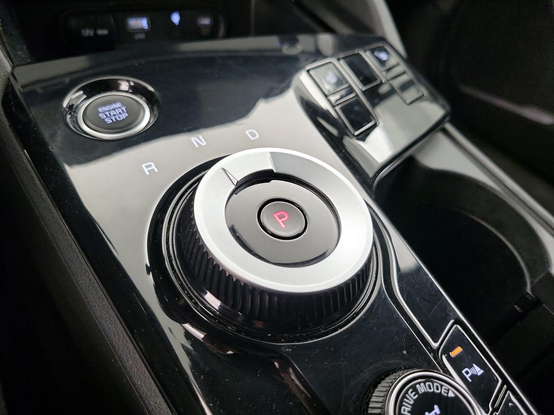Thumbnail: 2023 Kia Sportage - 18