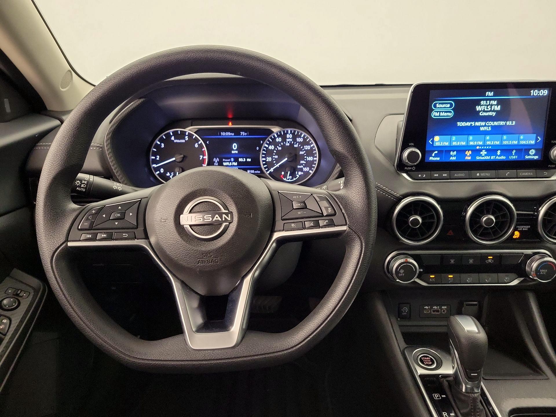 Thumbnail: 2024 Nissan Sentra - 10