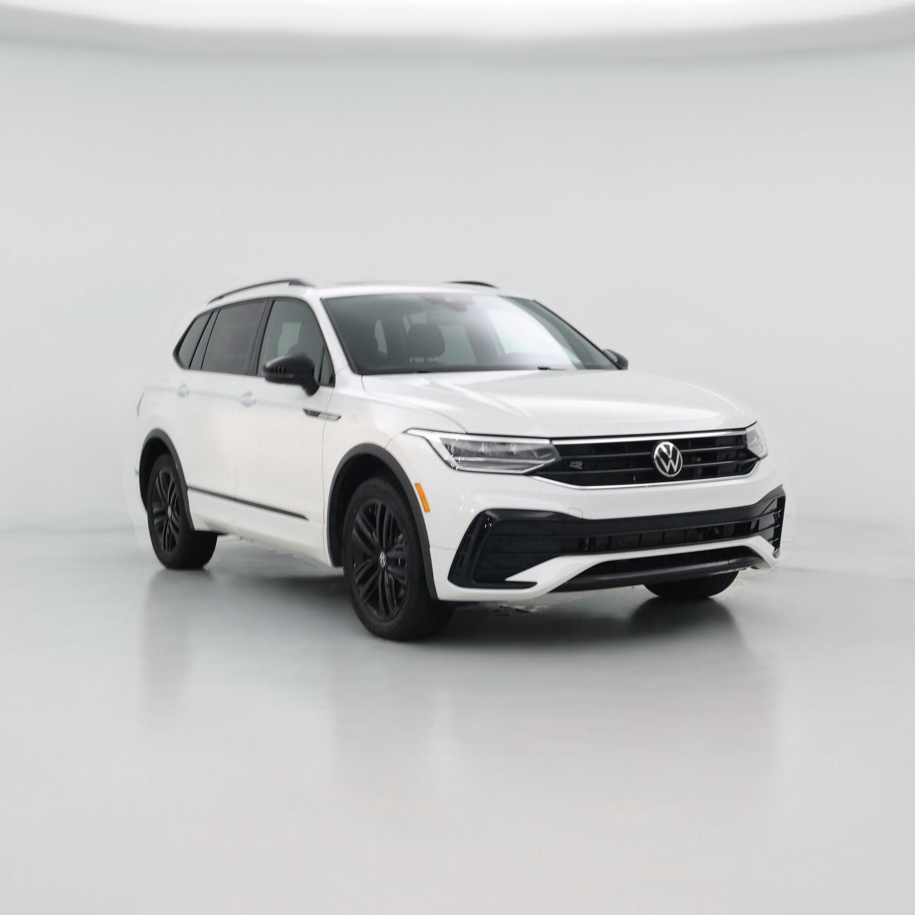 Thumbnail: 2022 Volkswagen Tiguan - 1