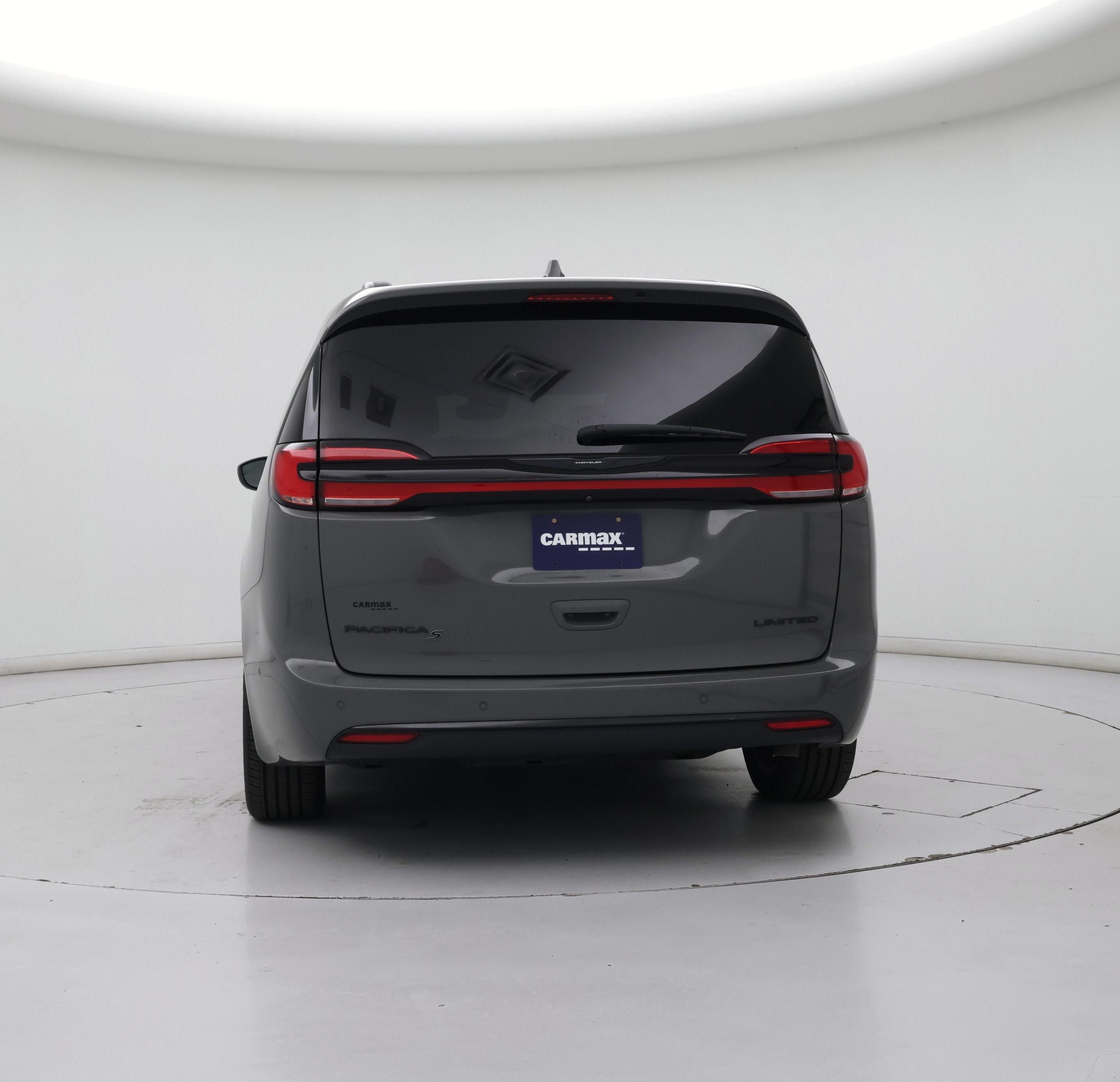 Thumbnail: 2022 Chrysler Pacifica - 6