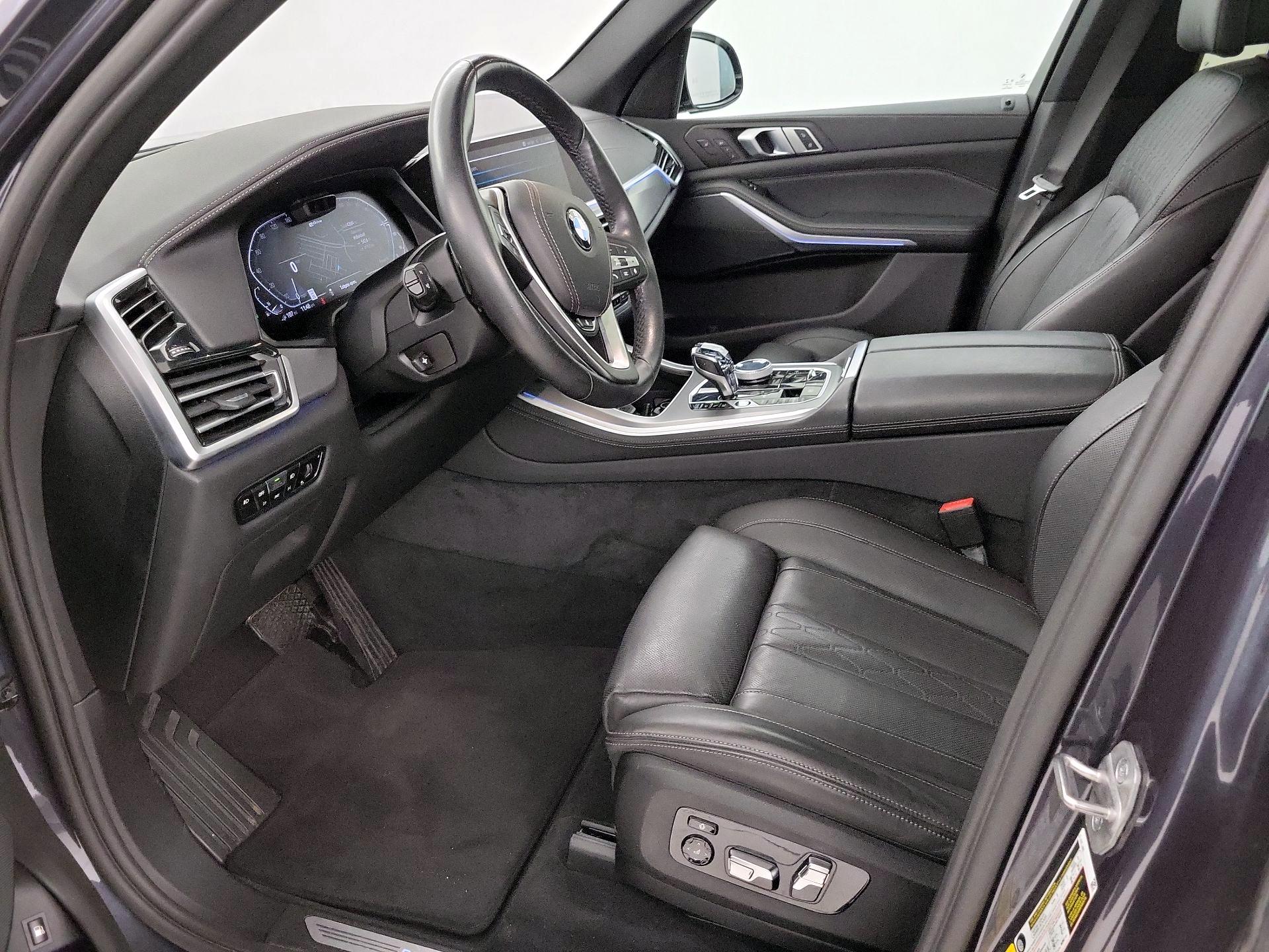 Thumbnail: 2021 BMW X5 - 11