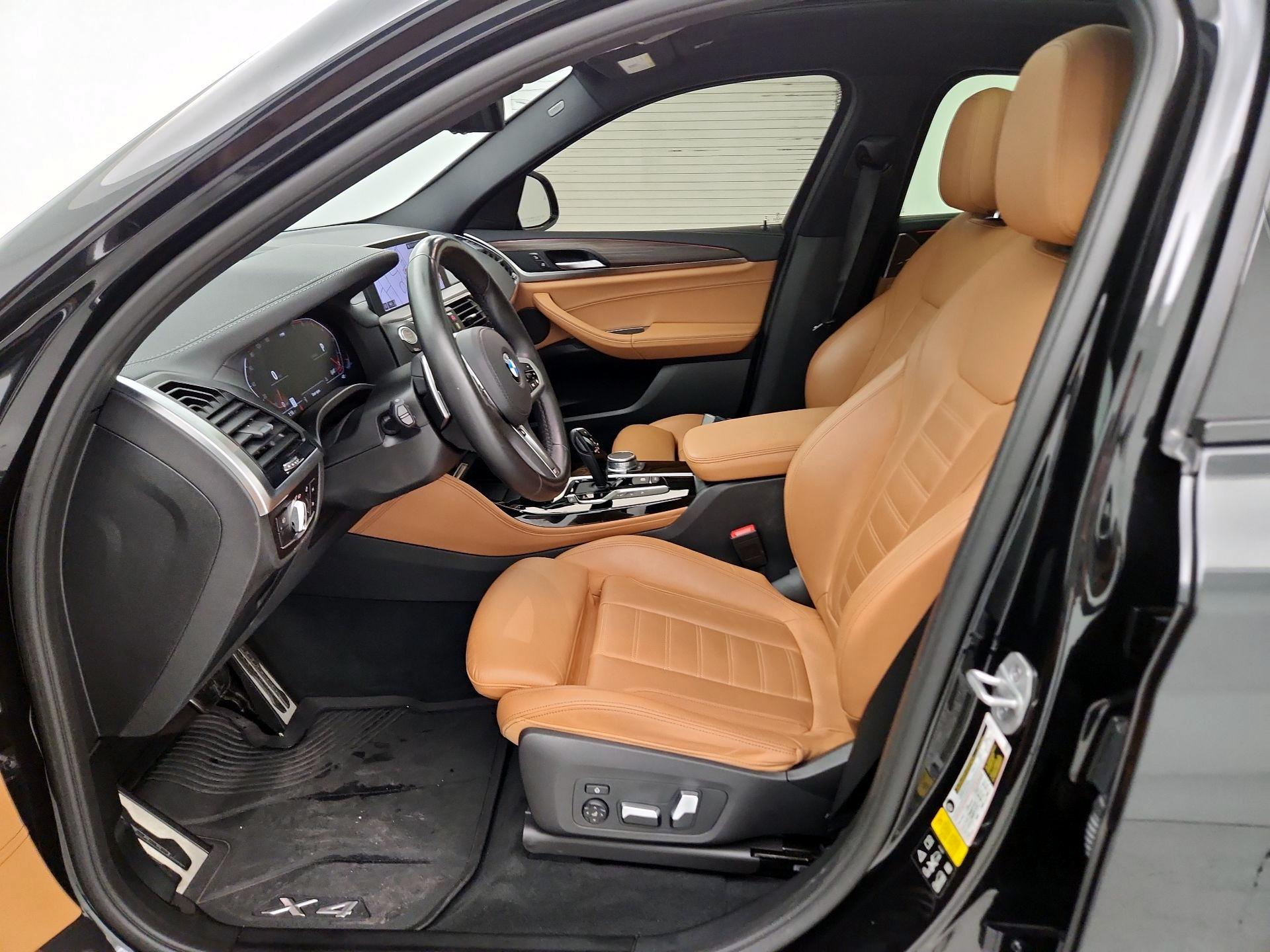Thumbnail: 2021 BMW X4 - 11