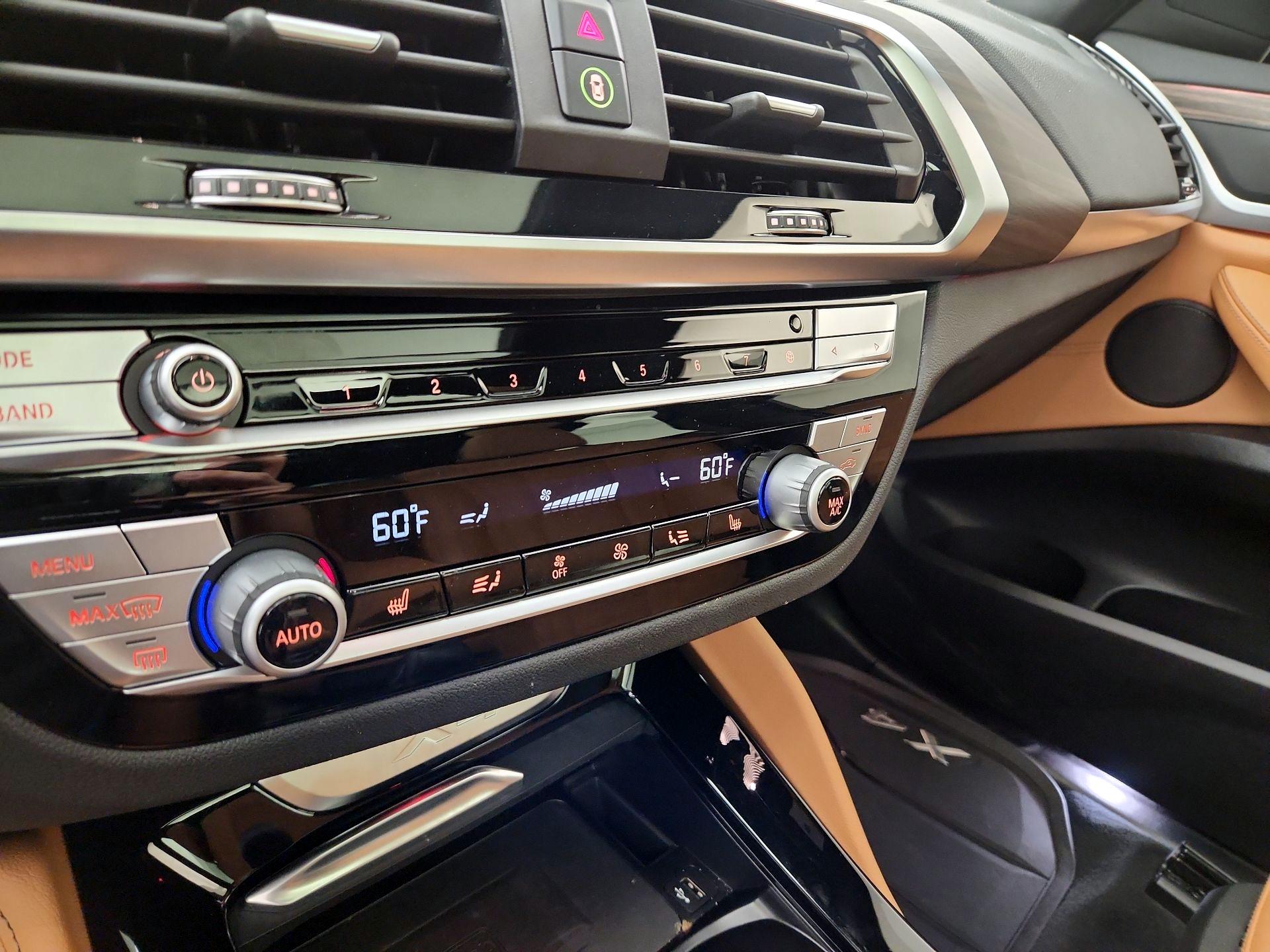 Thumbnail: 2021 BMW X4 - 17