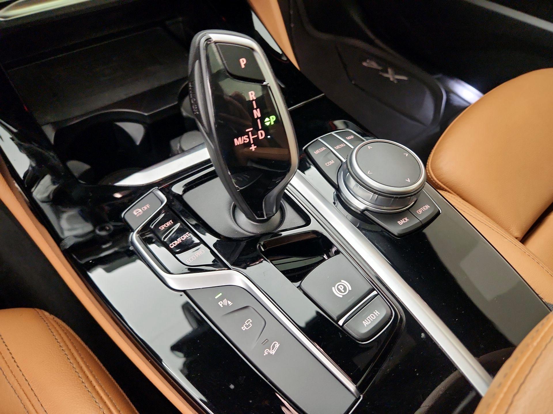 Thumbnail: 2021 BMW X4 - 18