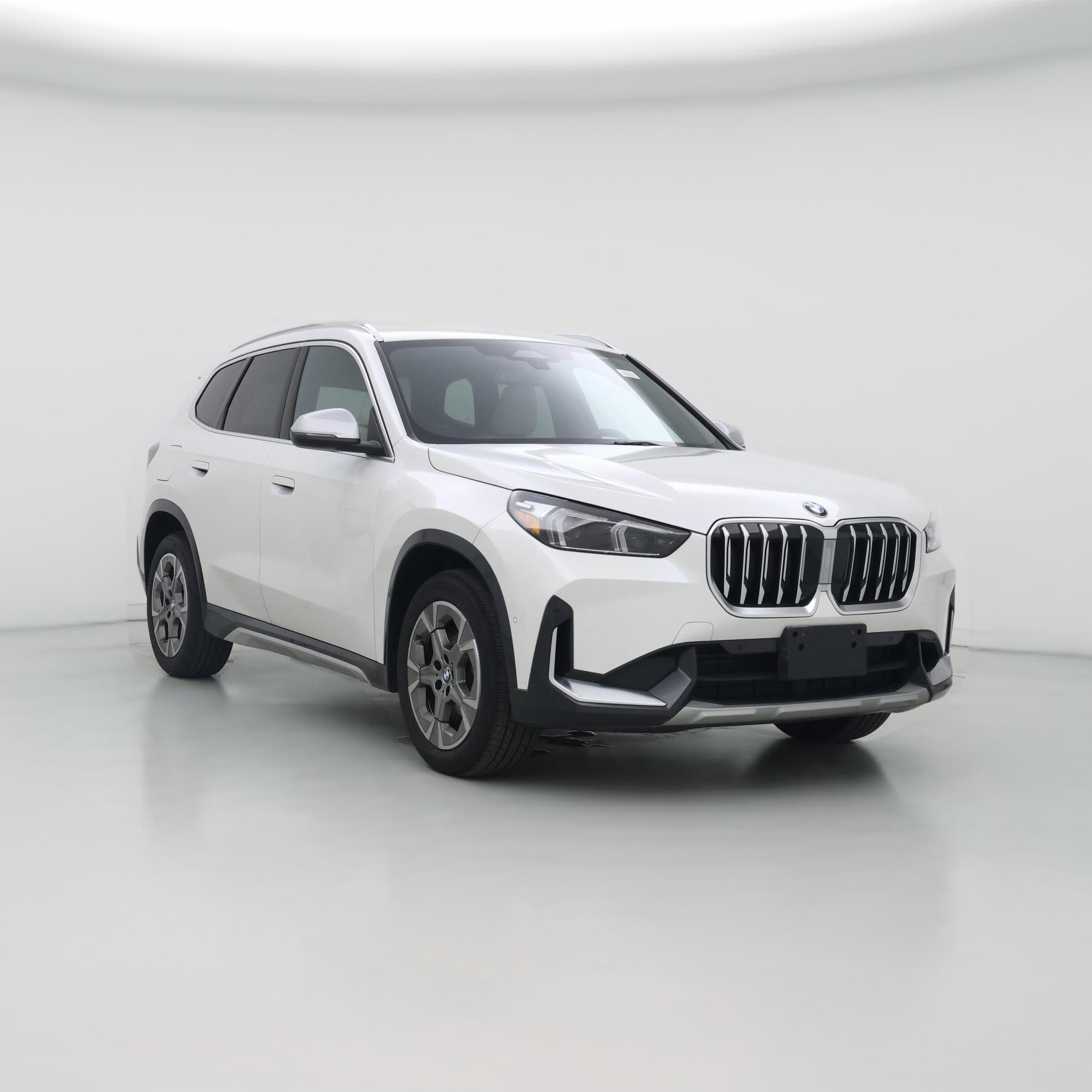 Thumbnail: 2023 BMW X1 - 1
