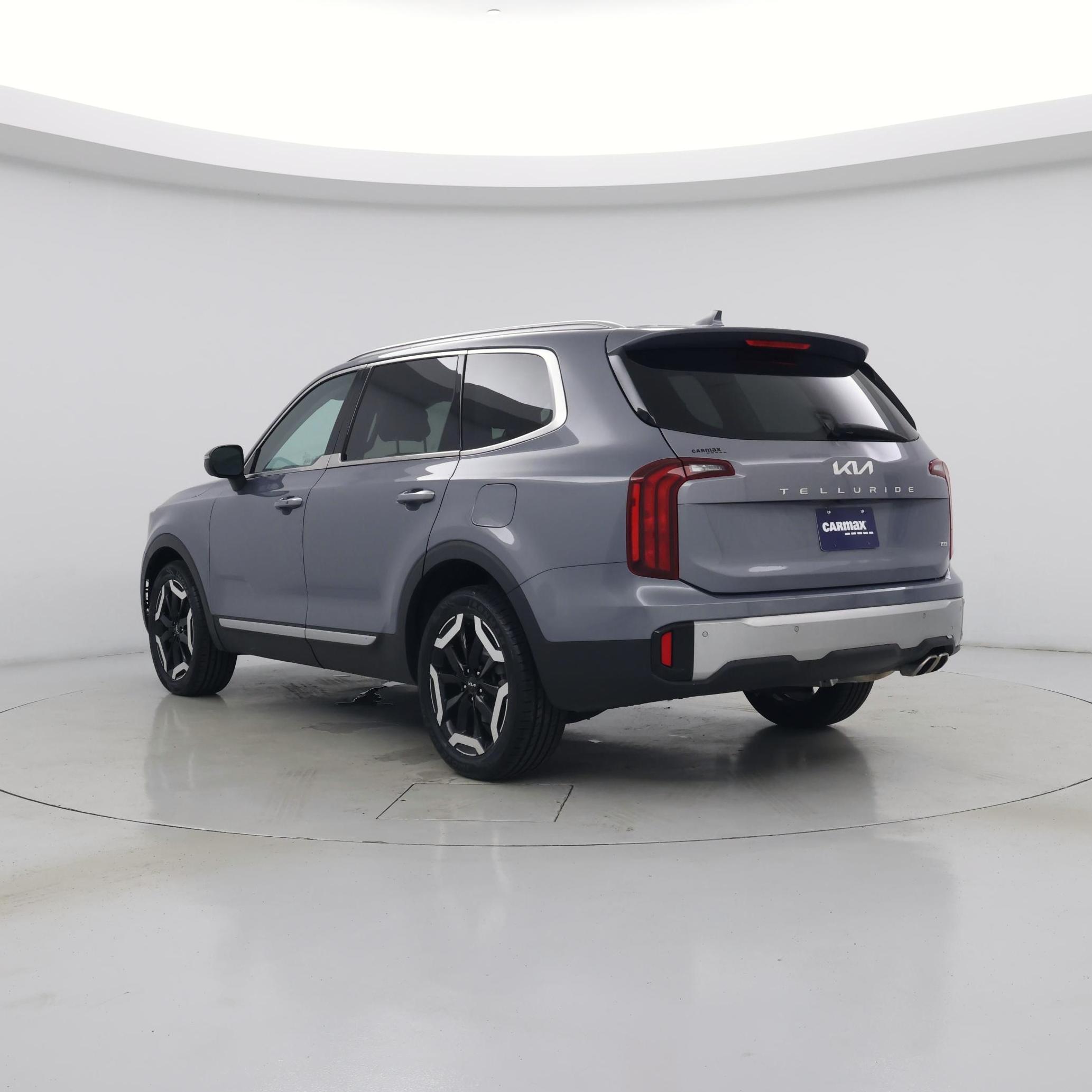 Thumbnail: 2023 Kia Telluride - 2