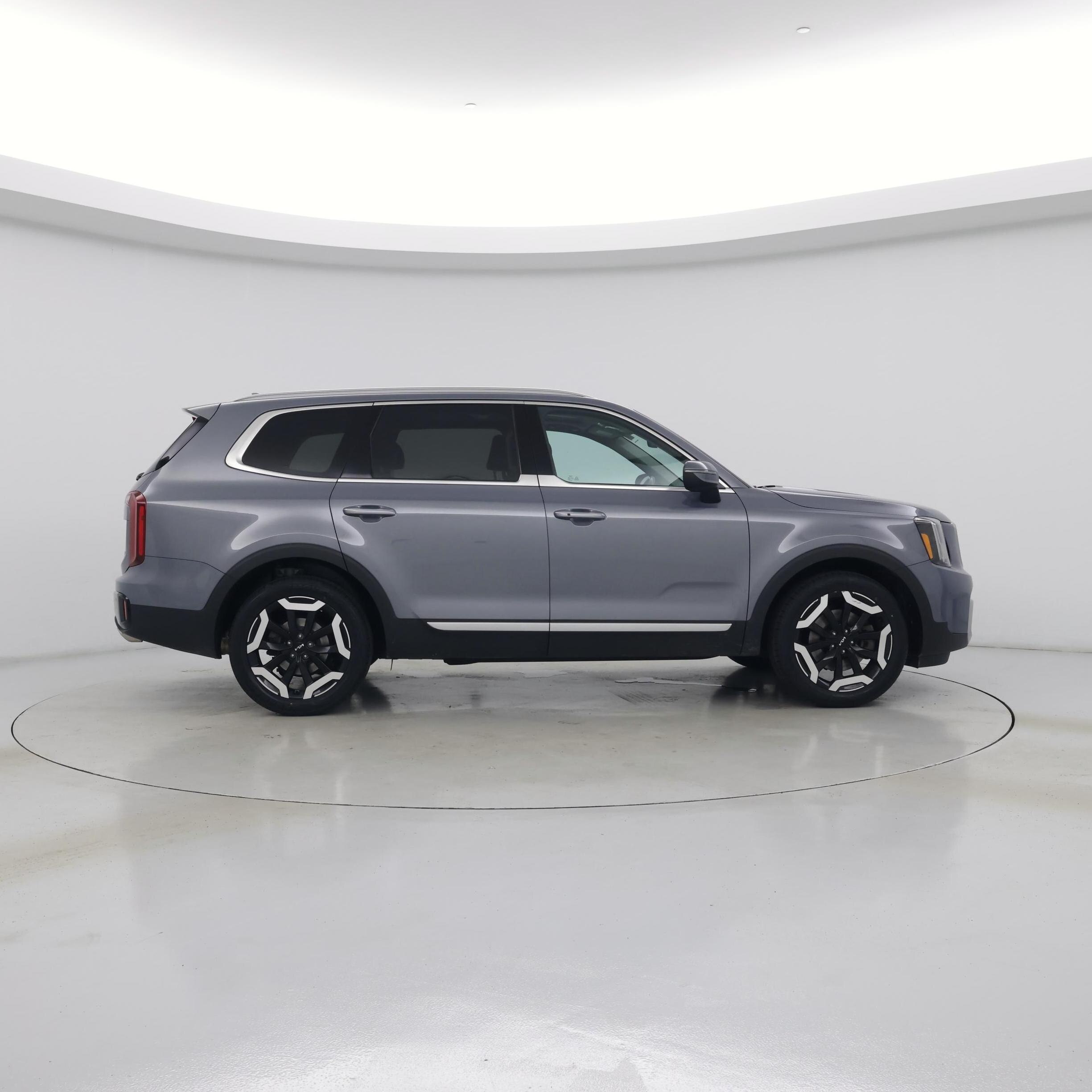 Thumbnail: 2023 Kia Telluride - 7