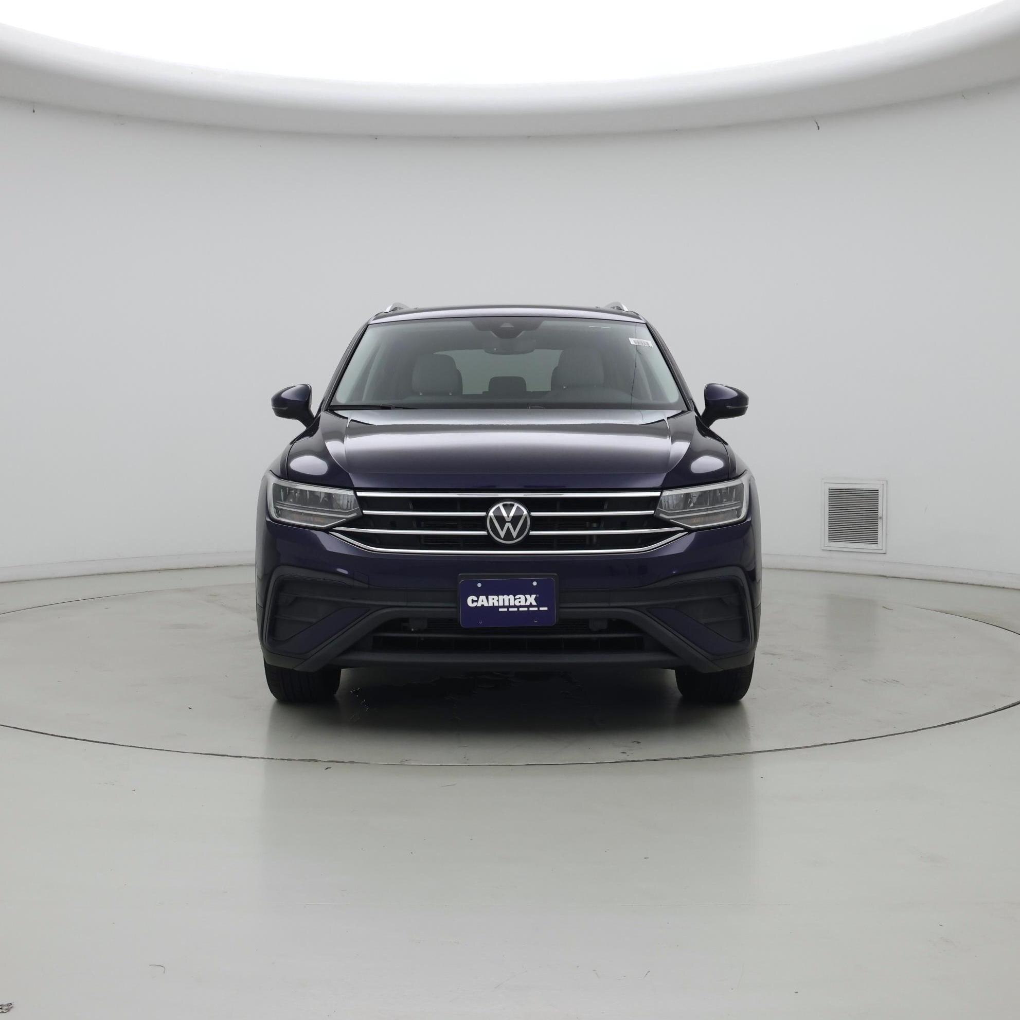 Thumbnail: 2022 Volkswagen Tiguan - 5