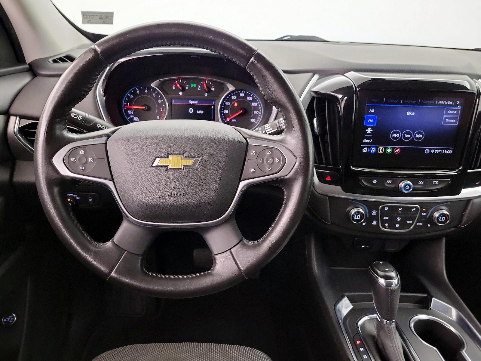 2020 Chevrolet Traverse 1LT - Photo 11