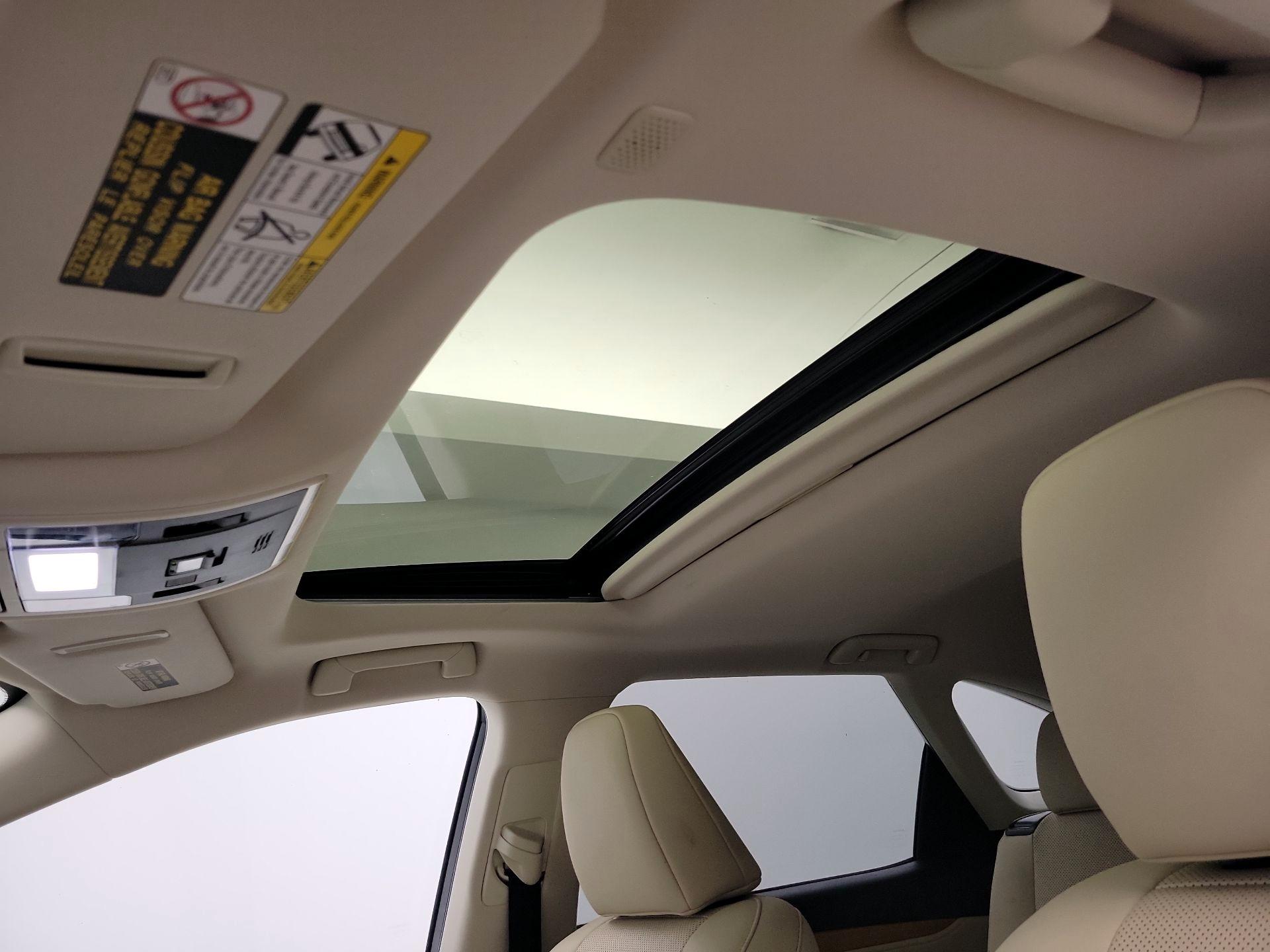 Thumbnail: 2021 Lexus RX - 20
