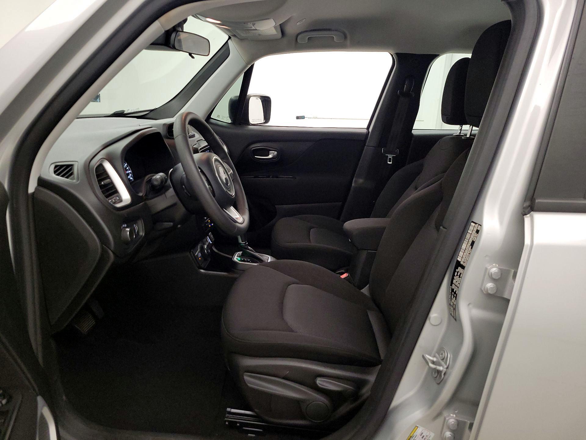 Thumbnail: 2021 Jeep Renegade - 11