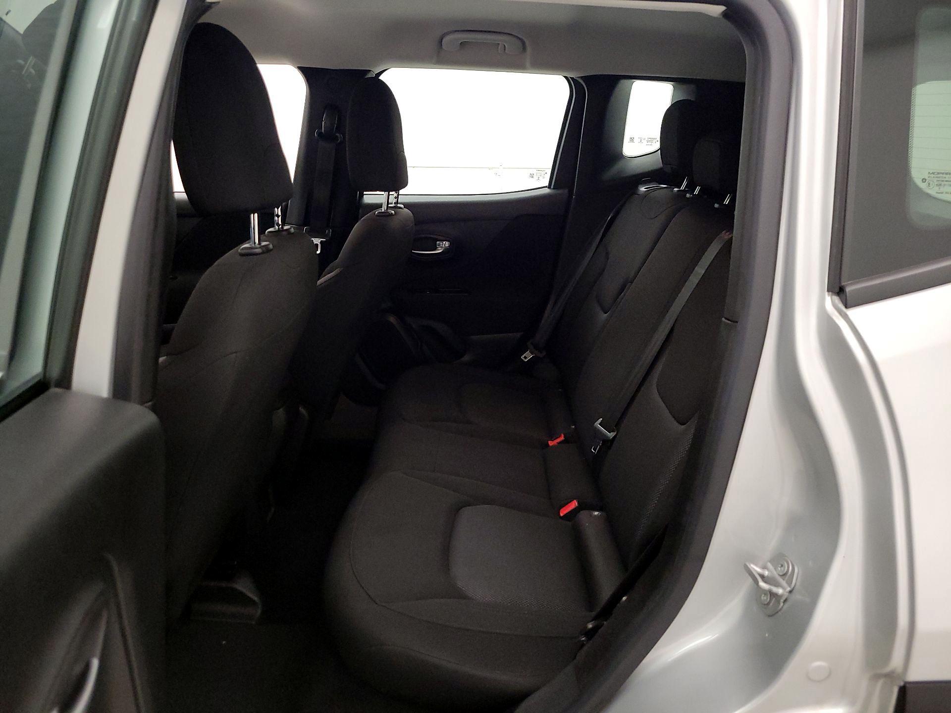 Thumbnail: 2021 Jeep Renegade - 19