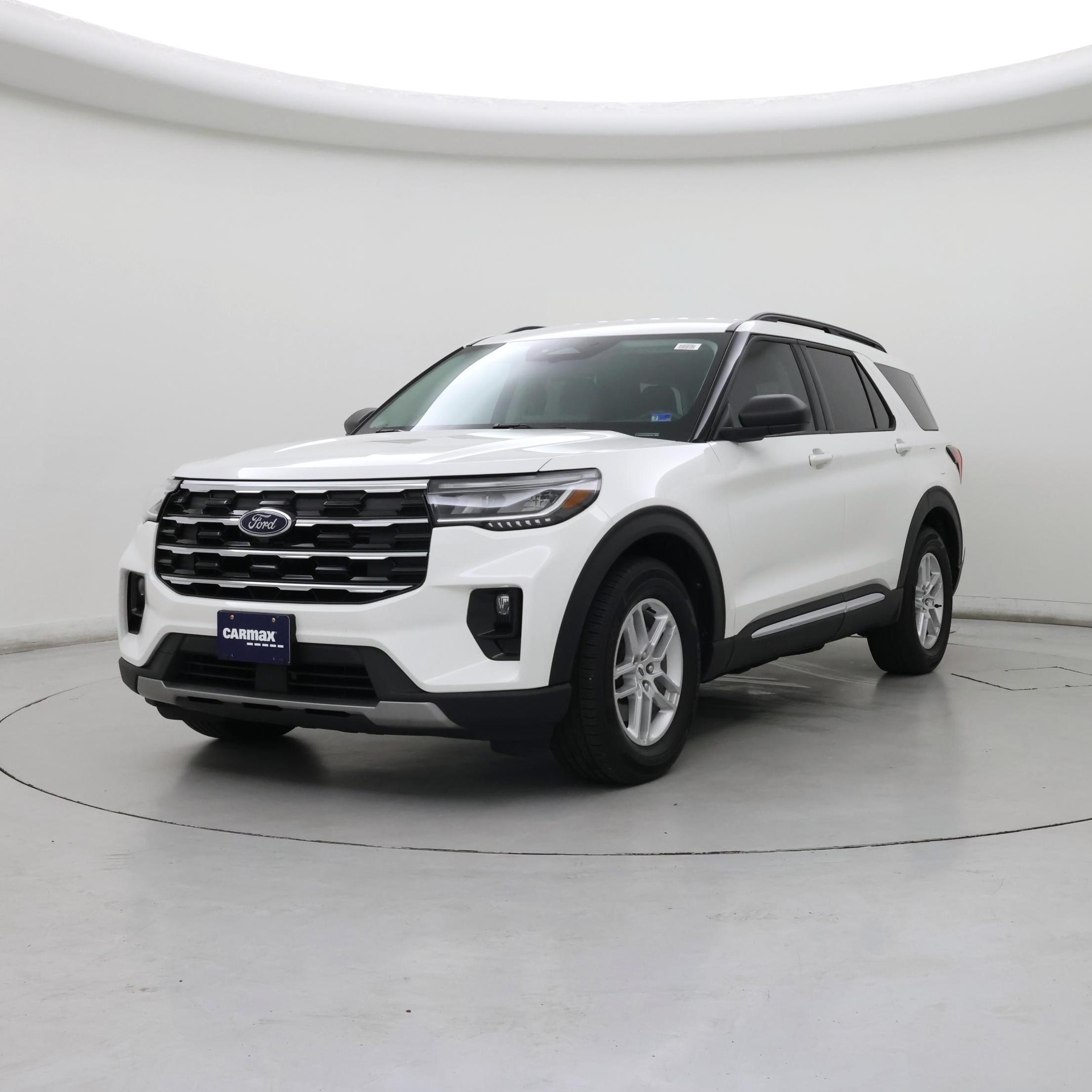 Thumbnail: 2025 Ford Explorer - 4