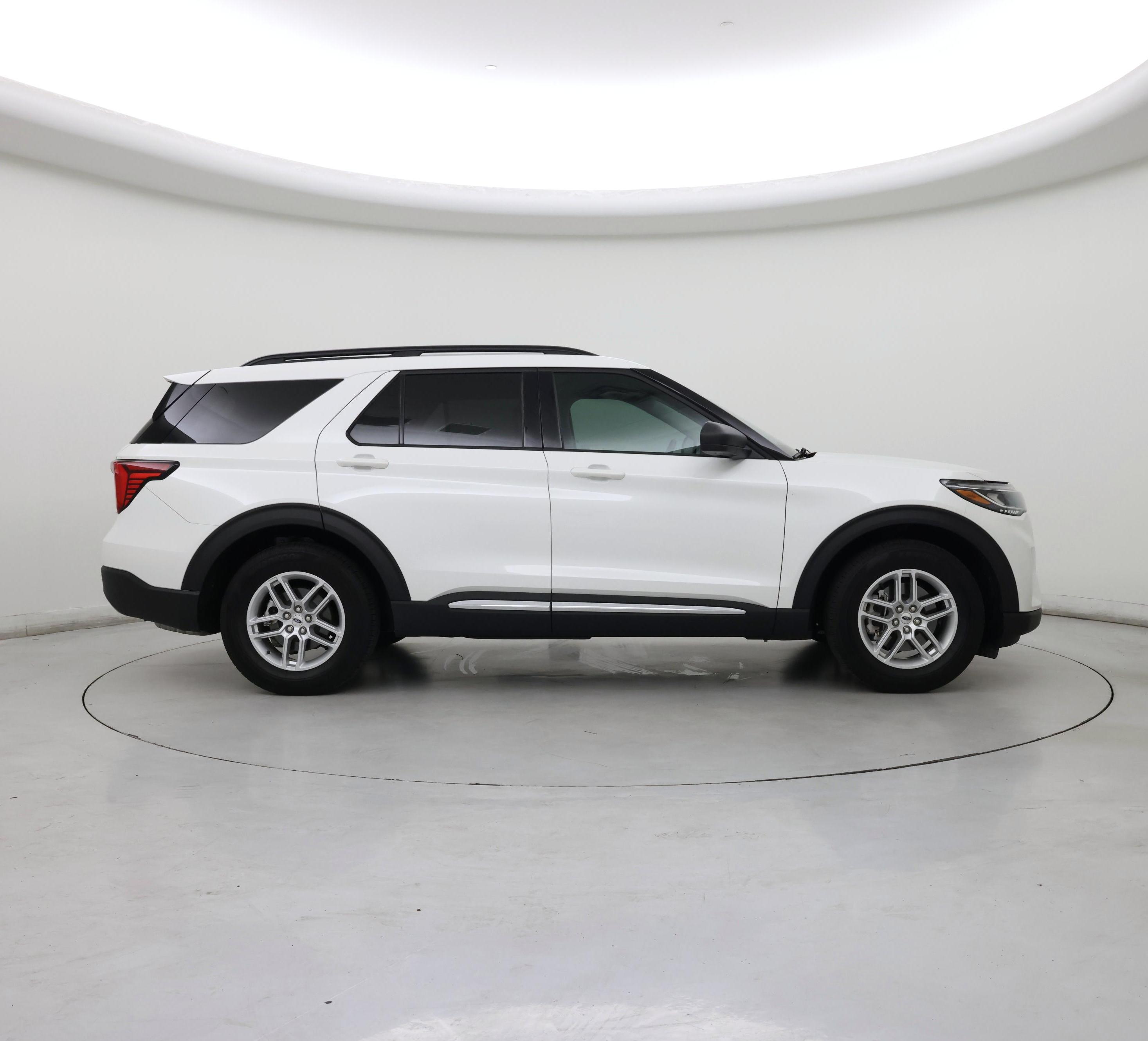 Thumbnail: 2025 Ford Explorer - 7