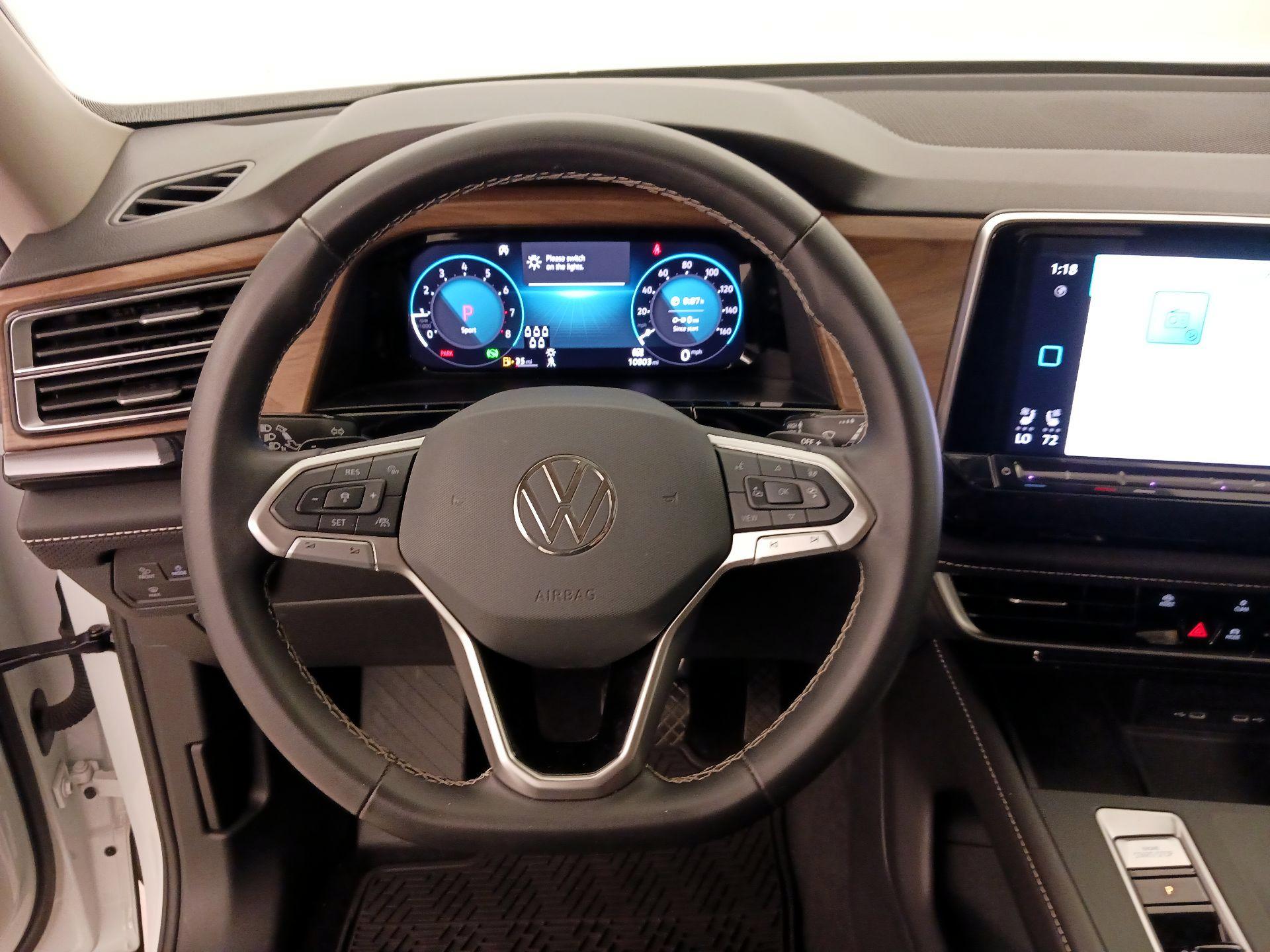 Thumbnail: 2024 Volkswagen Atlas - 10