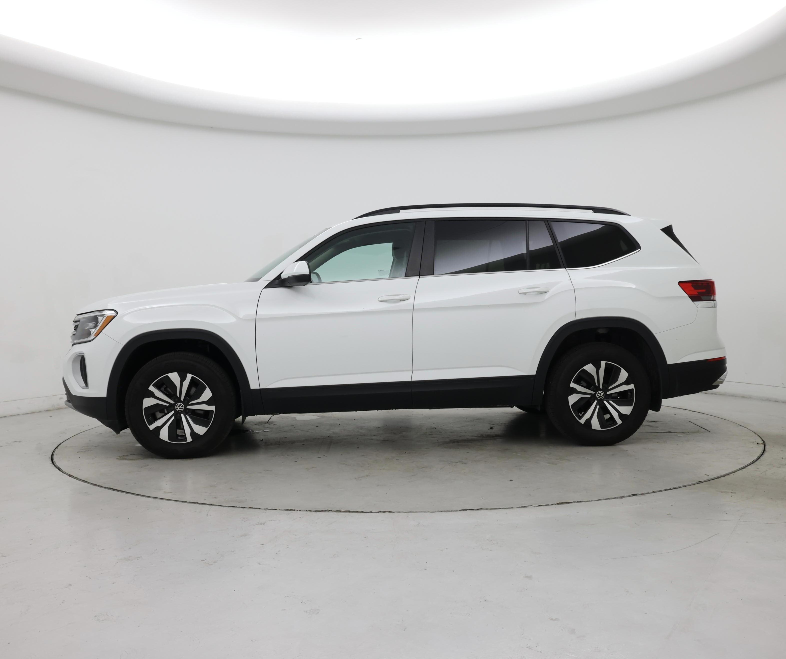 Thumbnail: 2024 Volkswagen Atlas - 3
