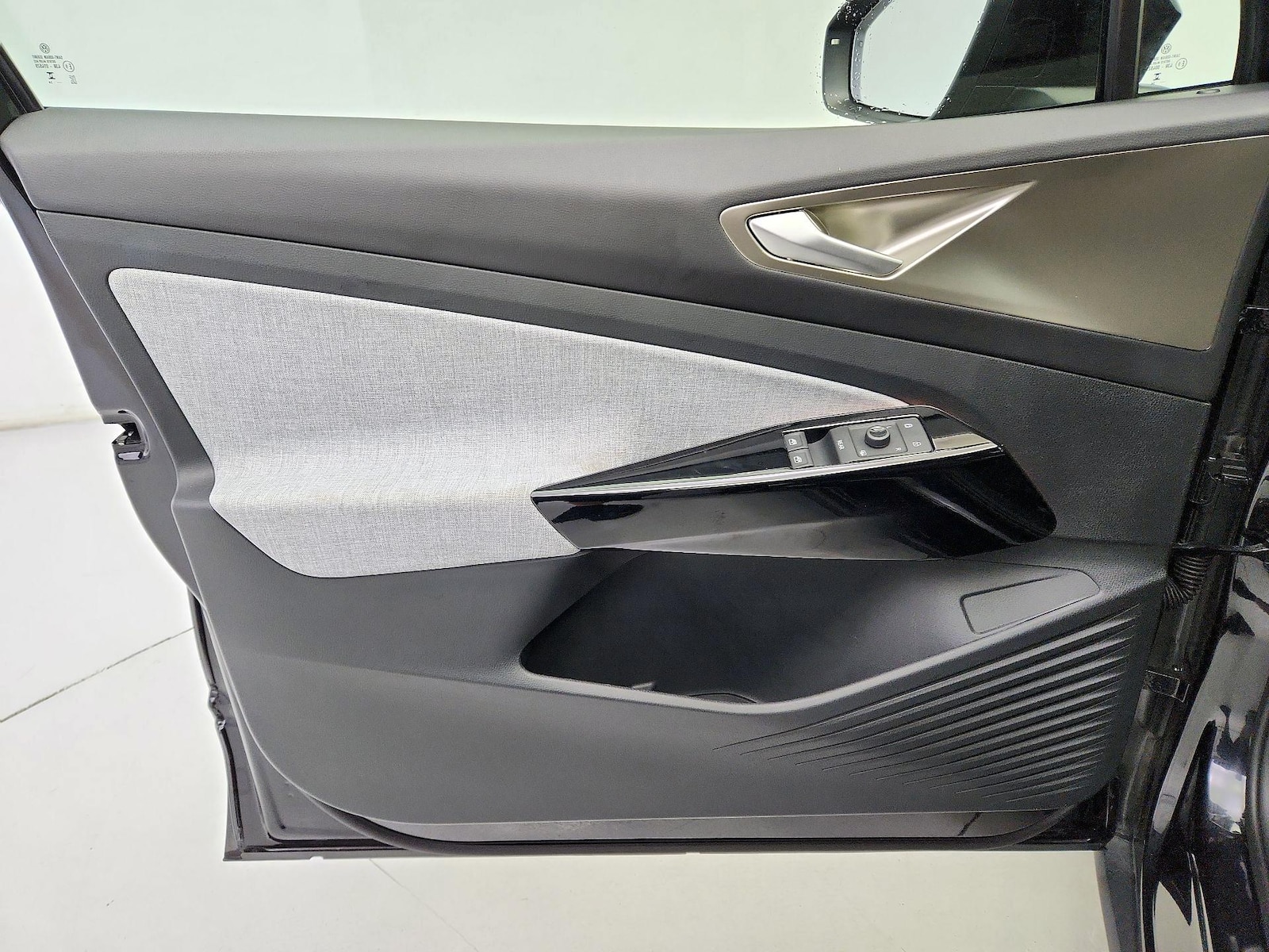 2024 Volkswagen ID.4 STANDARD - Photo 13