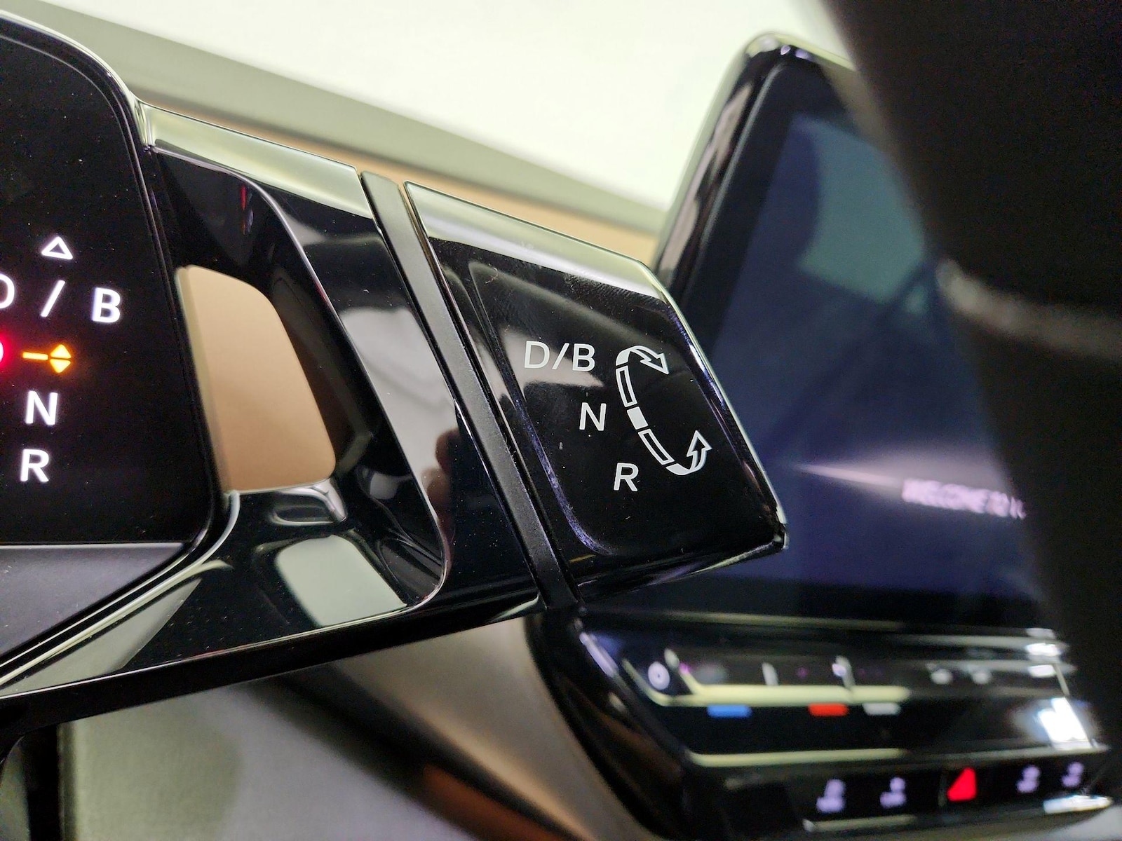 2024 Volkswagen ID.4 STANDARD - Photo 19