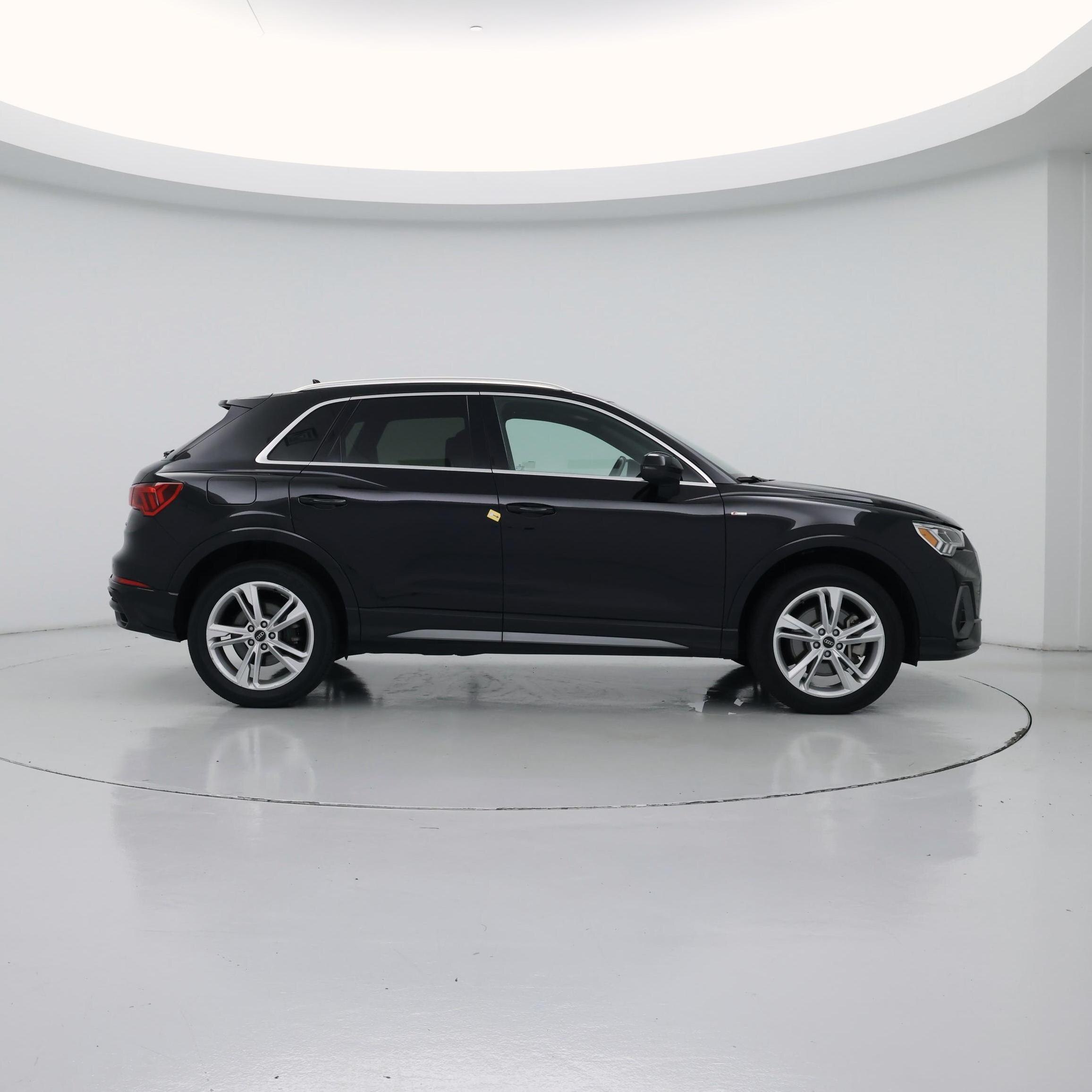Thumbnail: 2022 Audi Q3 - 7