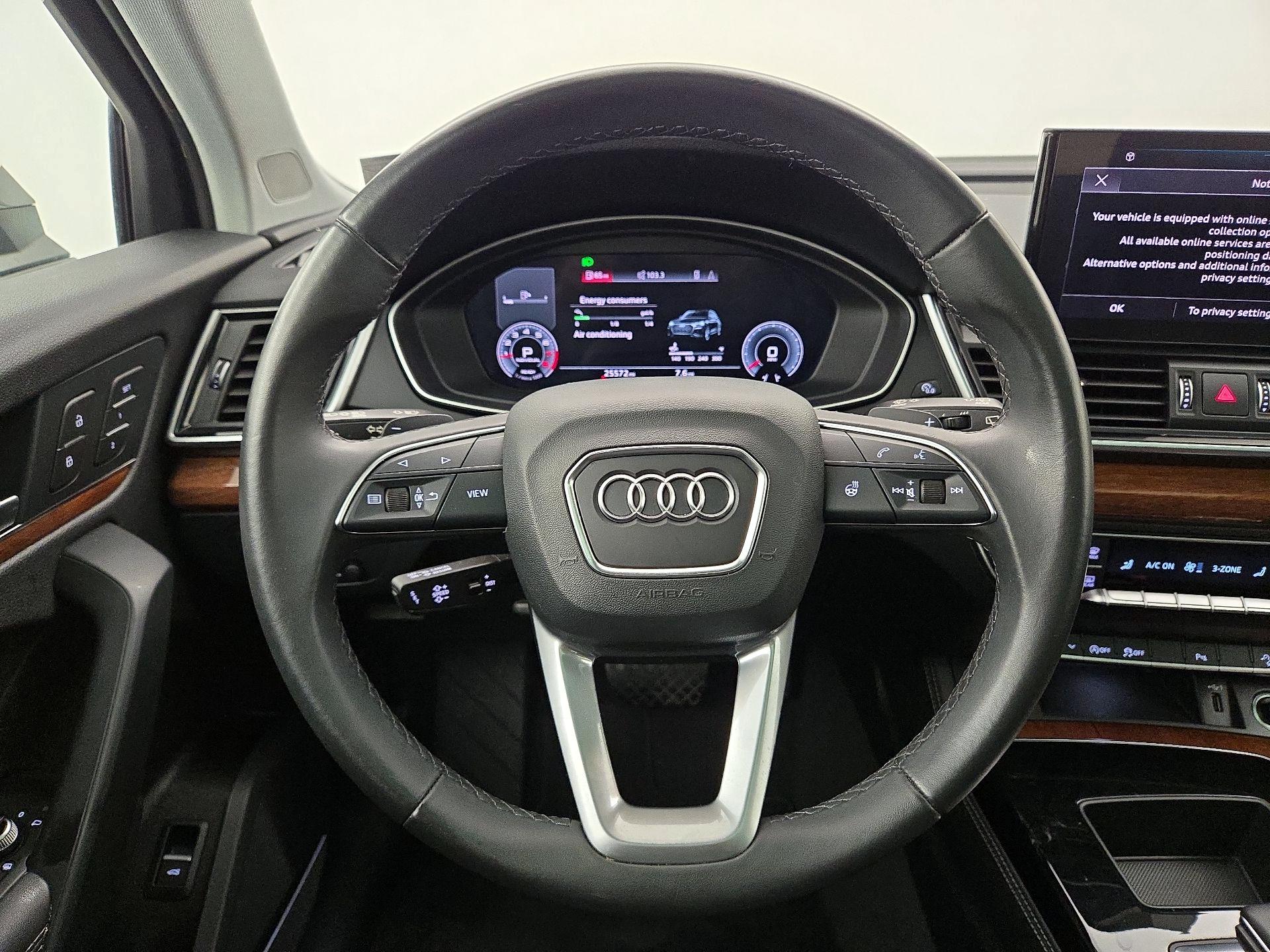 Thumbnail: 2023 Audi Q5 - 10