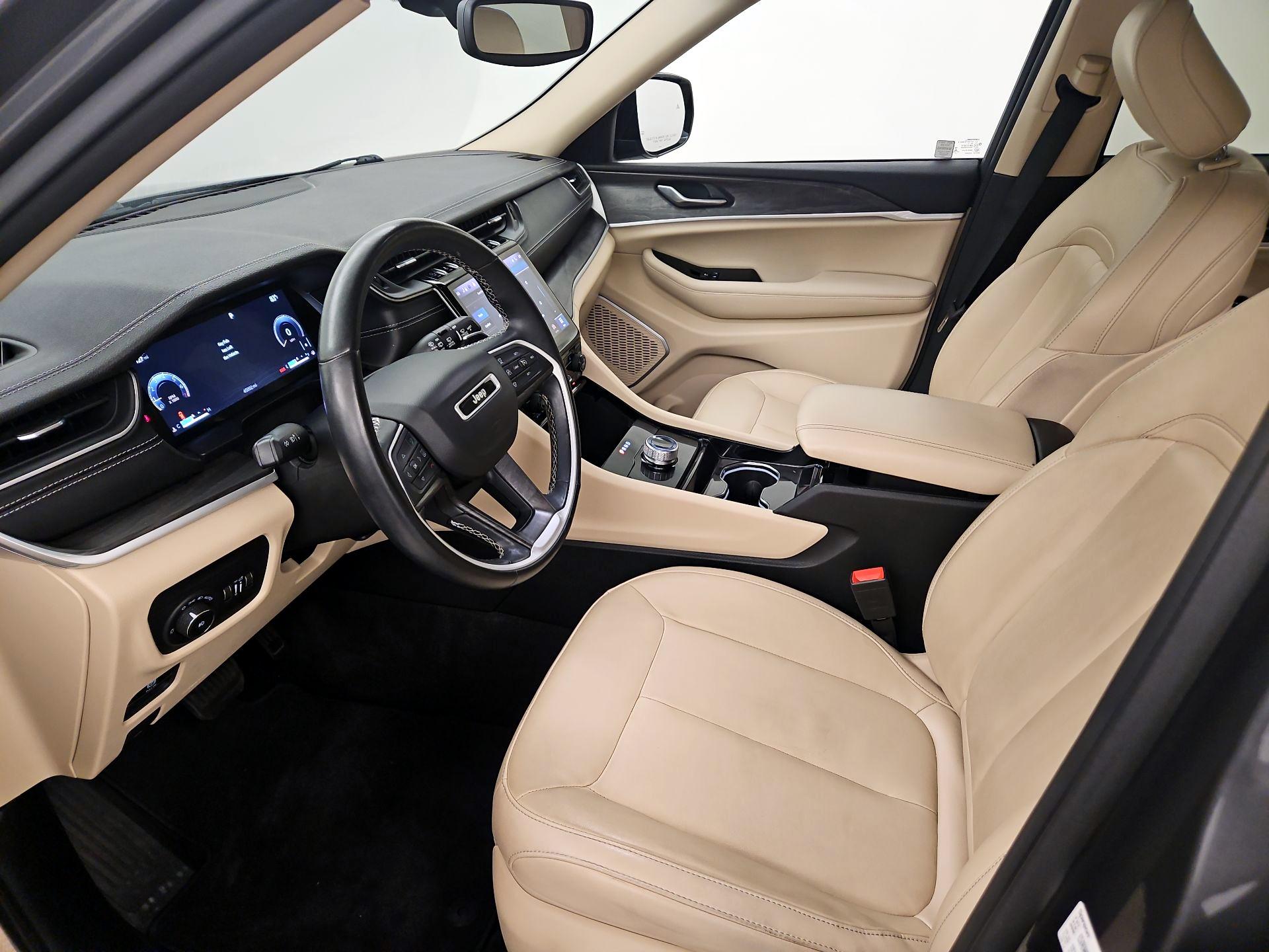 Thumbnail: 2021 Jeep Grand Cherokee L - 11
