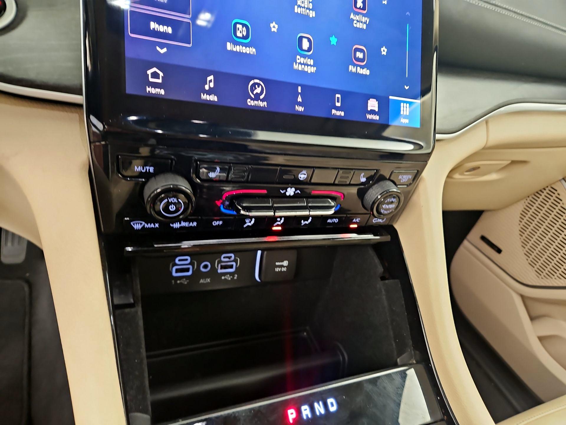Thumbnail: 2021 Jeep Grand Cherokee L - 16
