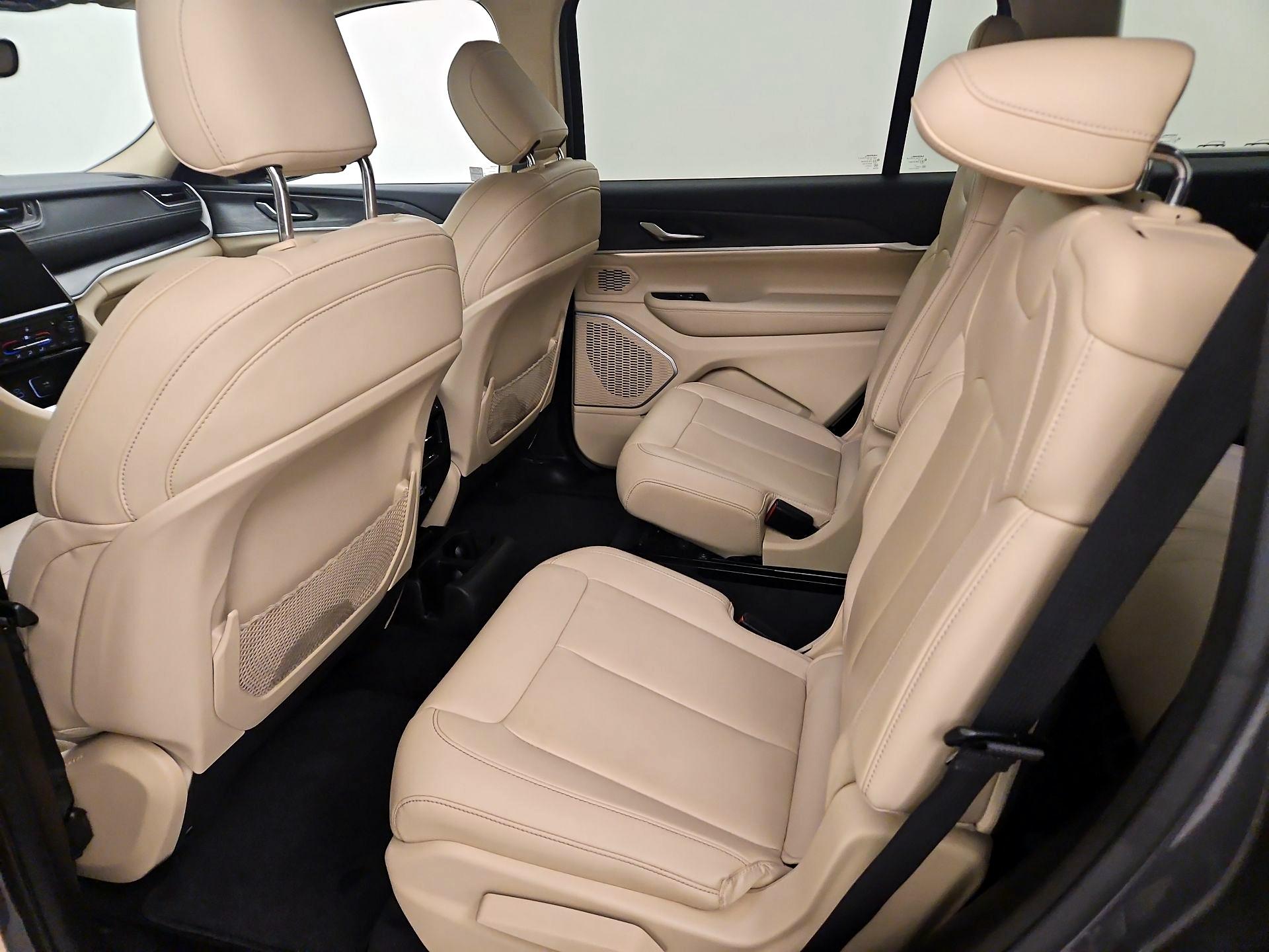 Thumbnail: 2021 Jeep Grand Cherokee L - 19