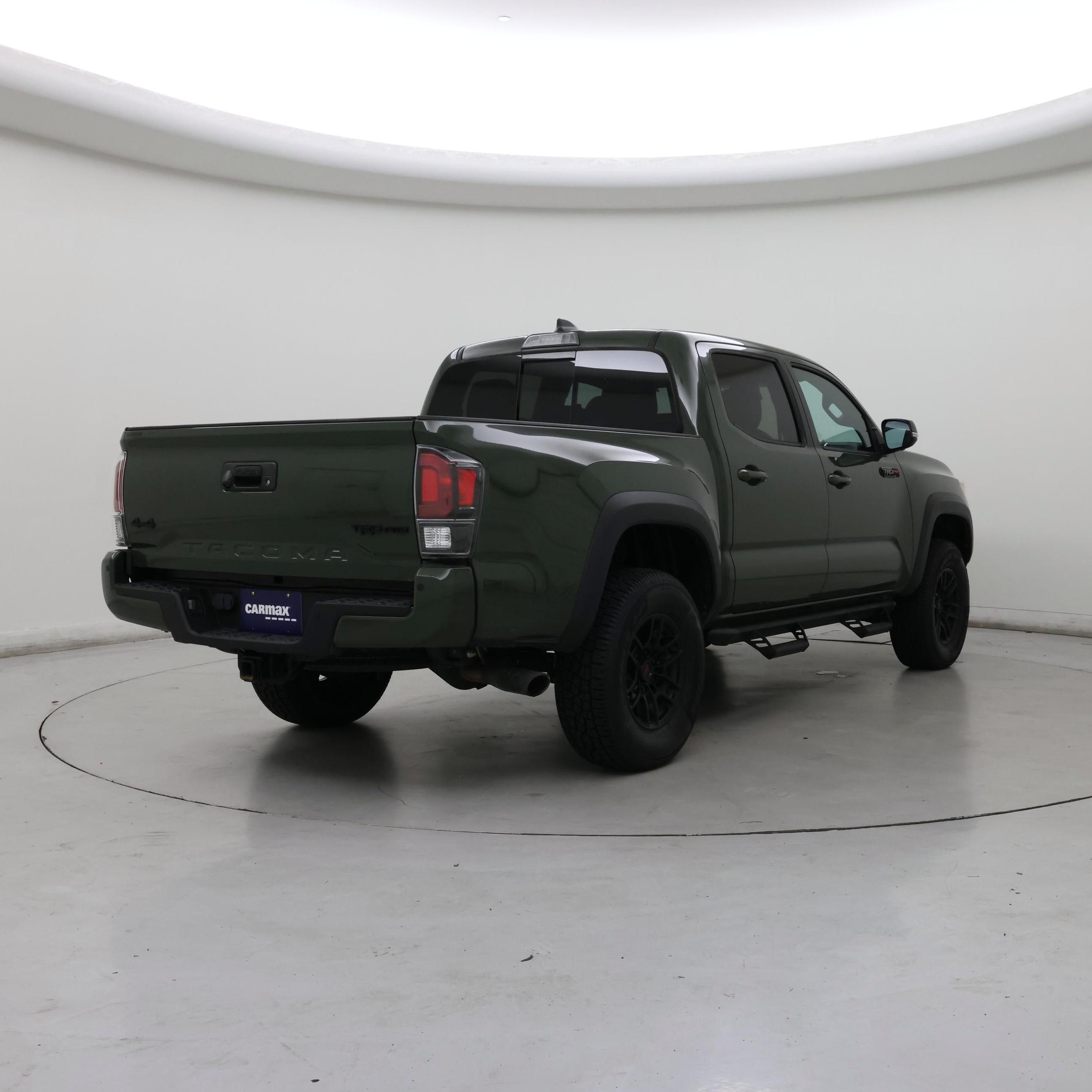 Thumbnail: 2020 Toyota Tacoma - 8
