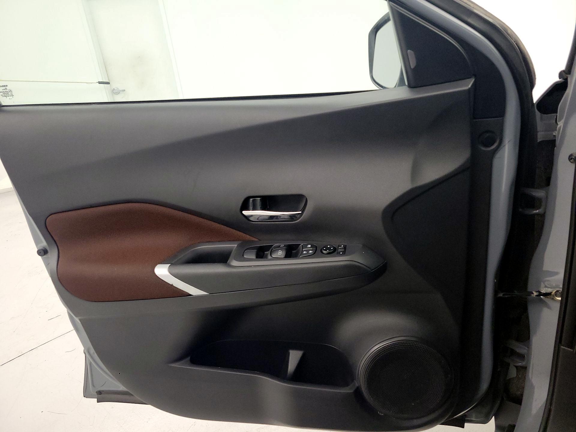 Thumbnail: 2023 Nissan Kicks - 12