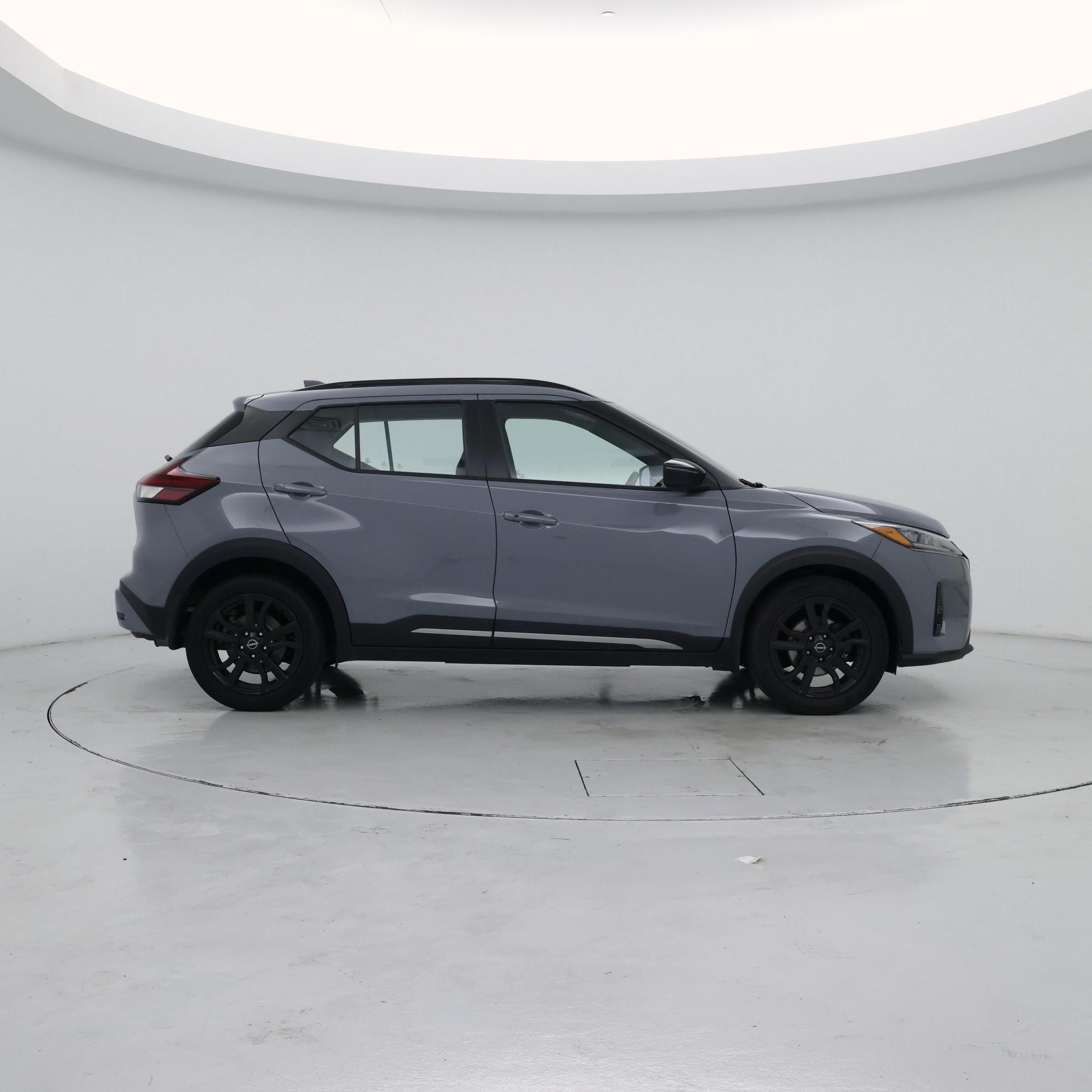 Thumbnail: 2023 Nissan Kicks - 7