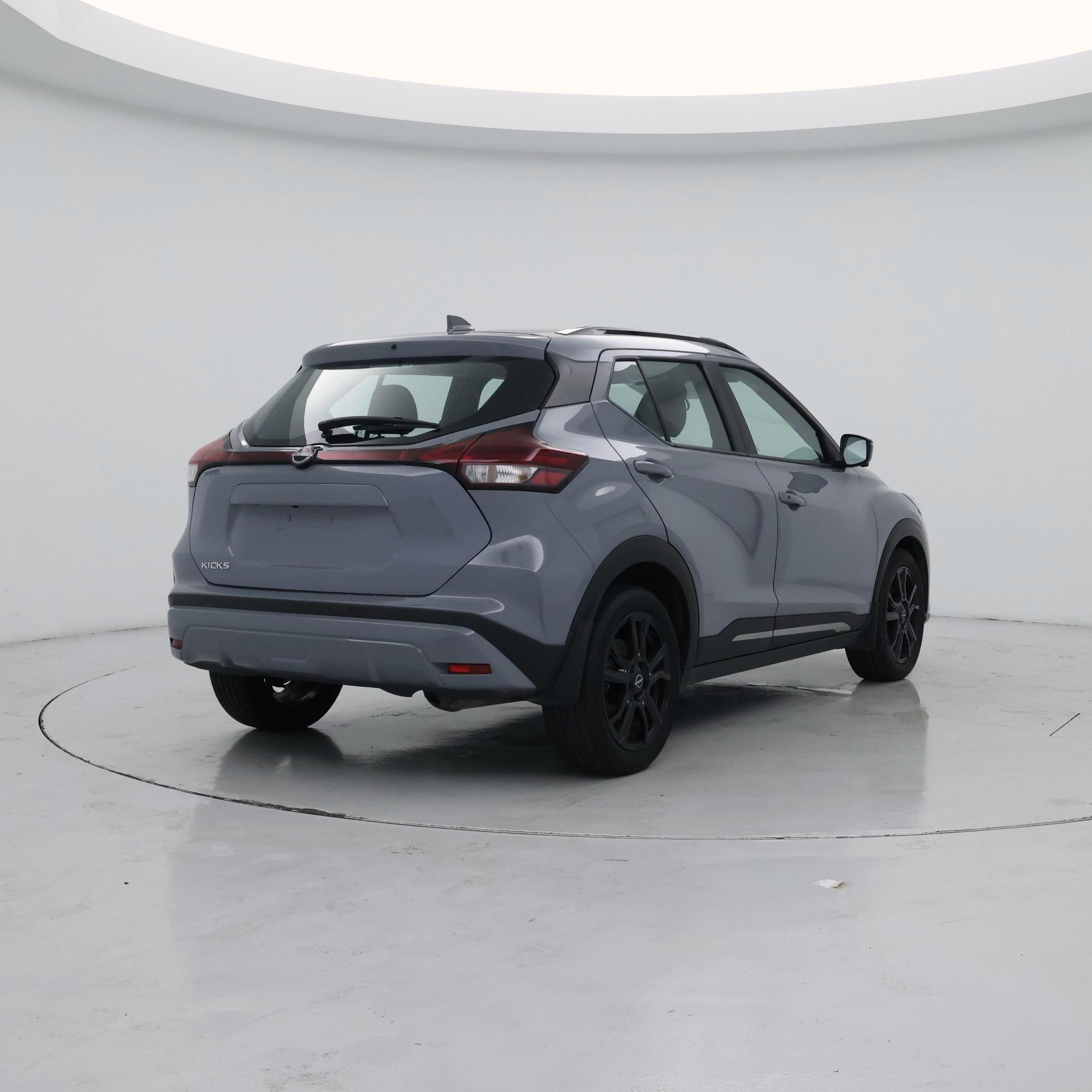 Thumbnail: 2023 Nissan Kicks - 8