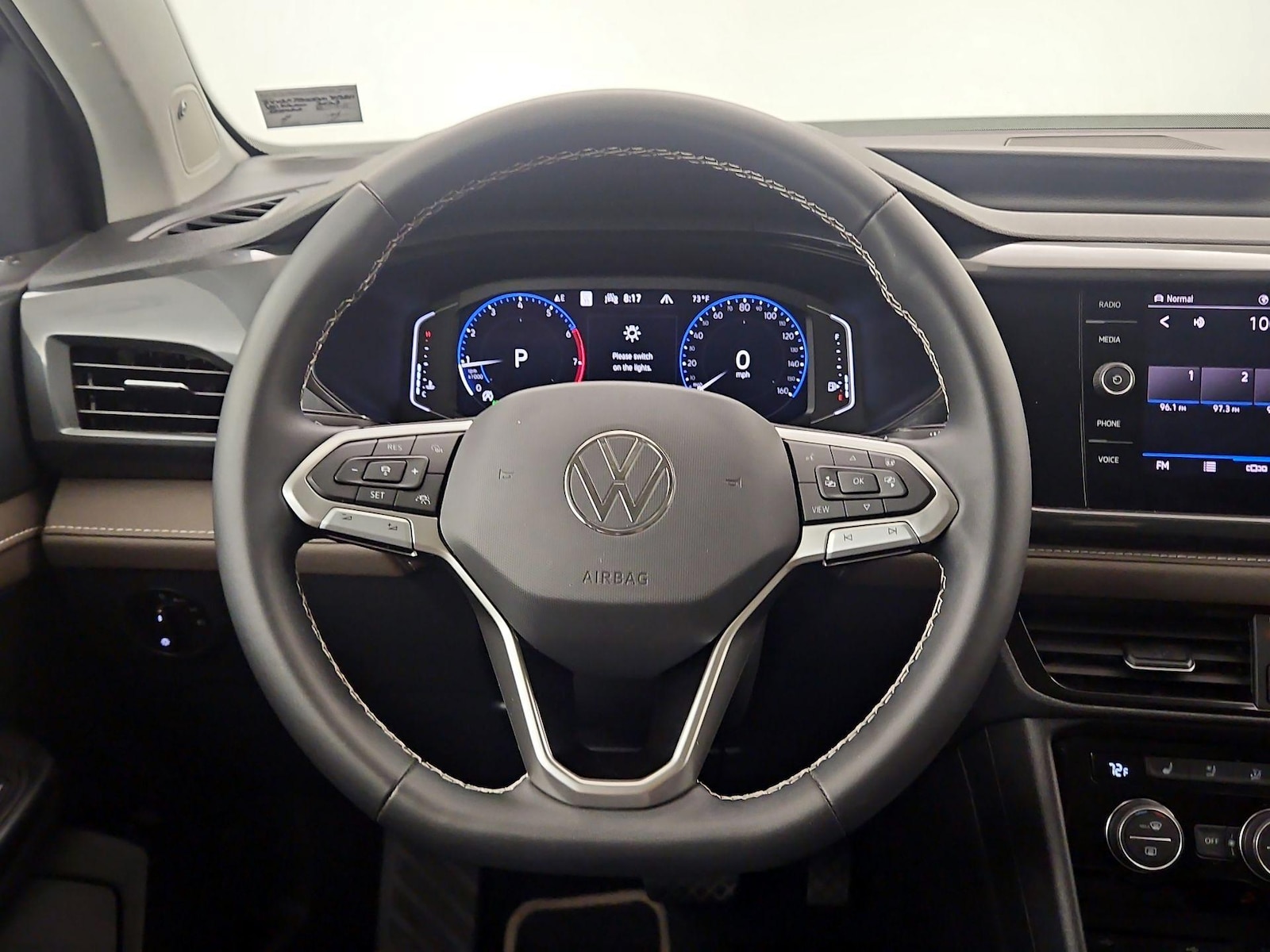 2023 Volkswagen Taos SEL - Photo 11