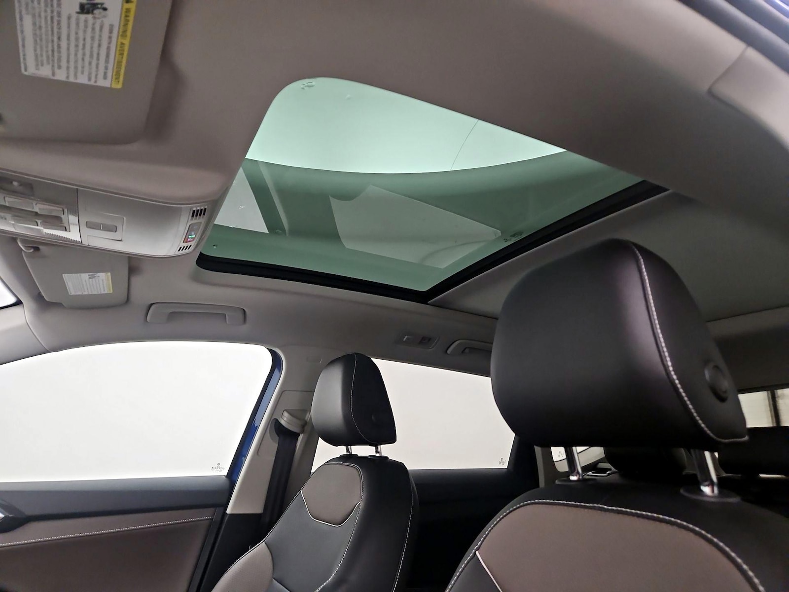 2023 Volkswagen Taos SEL - Photo 21