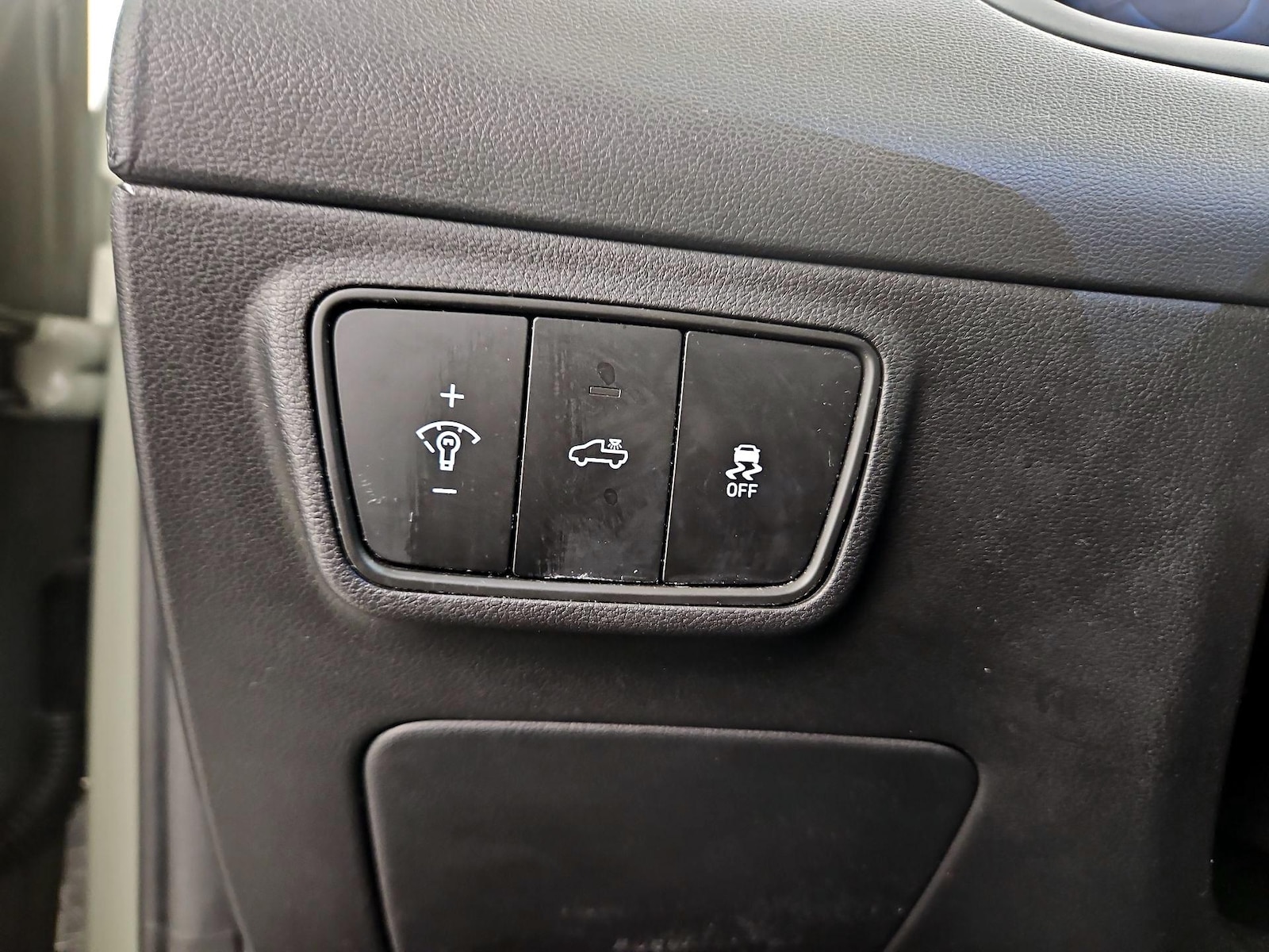 2024 Hyundai Santa Cruz Limited - Photo 14