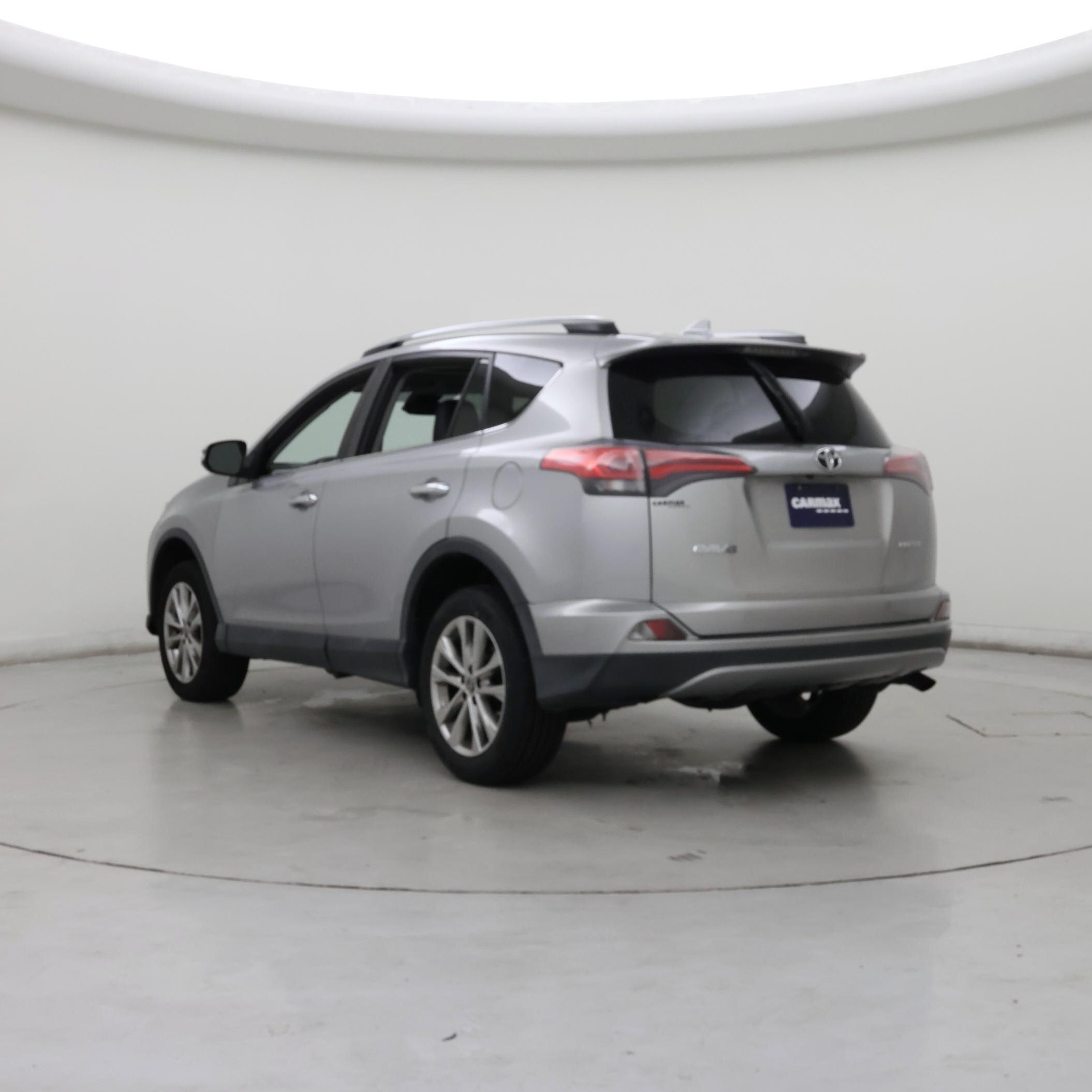 Thumbnail: 2017 Toyota RAV4 - 2