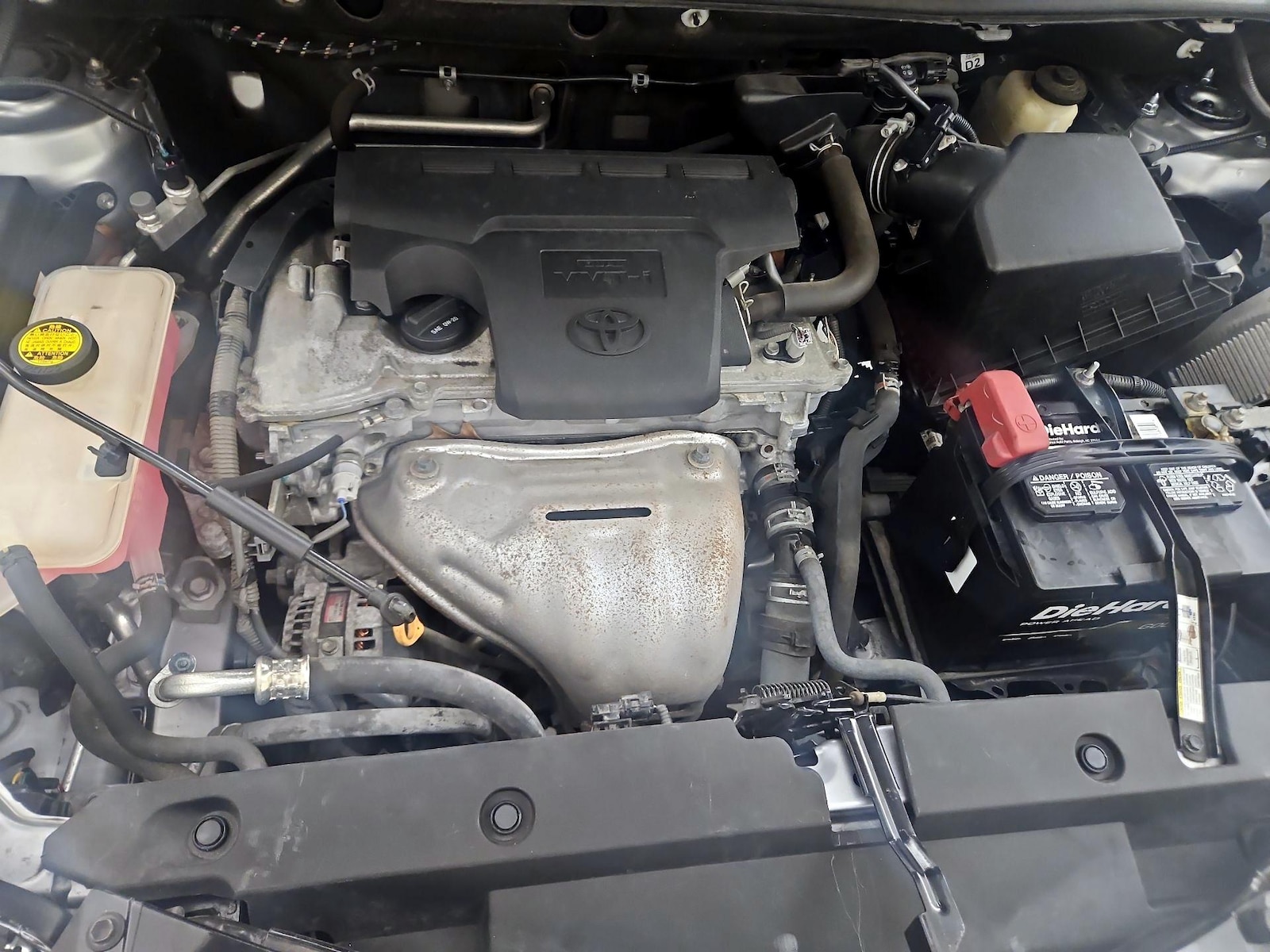 2017 Toyota RAV4 Limited - Photo 21