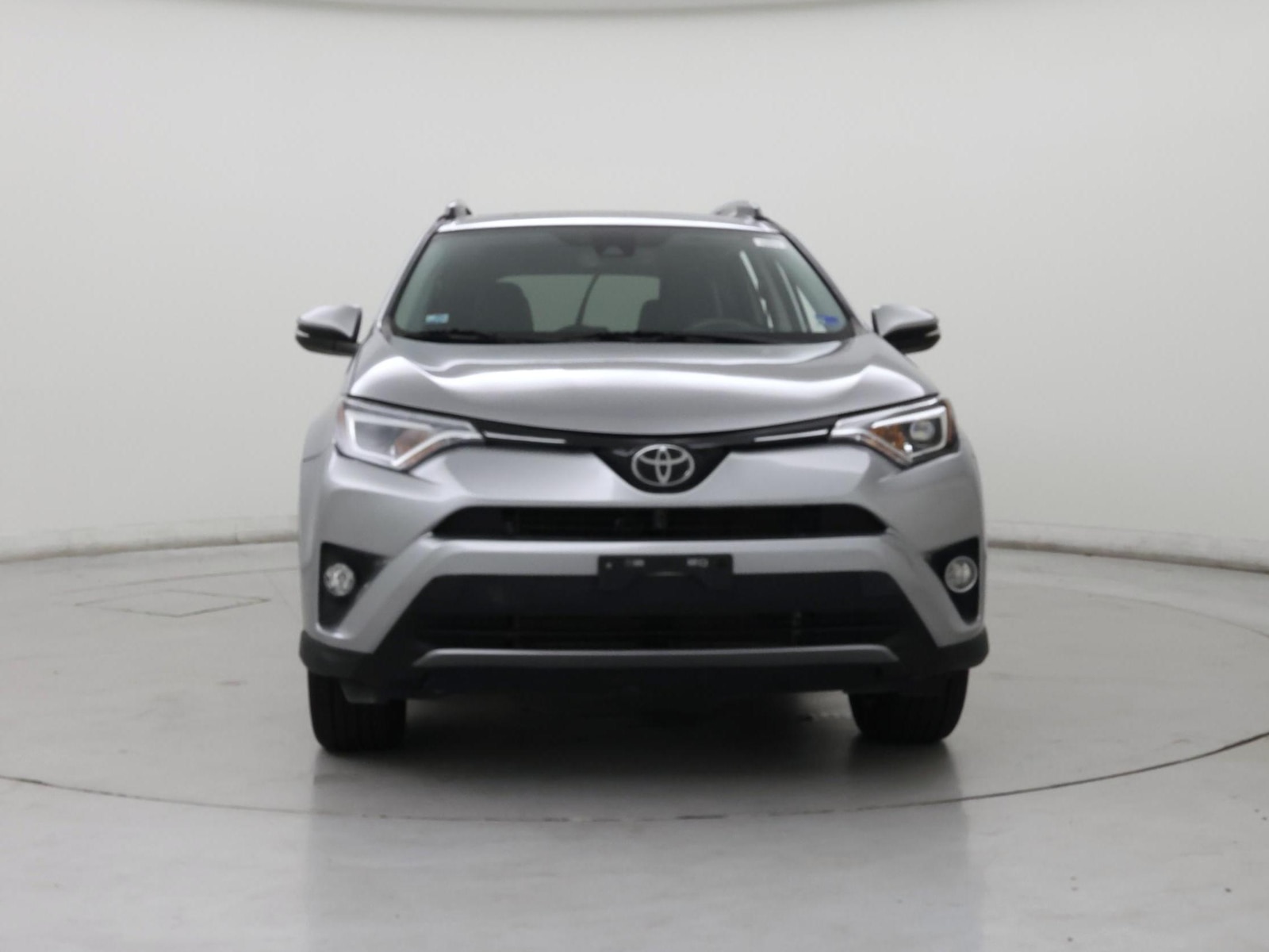 2017 Toyota RAV4 Limited - Photo 6
