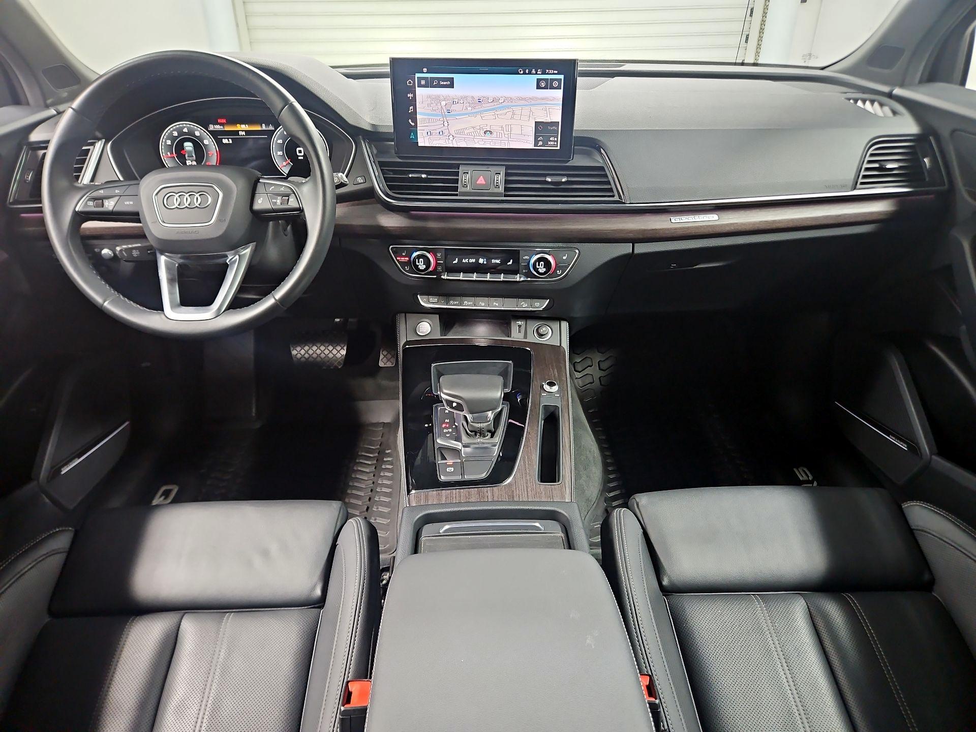 Thumbnail: 2023 Audi Q5 - 9
