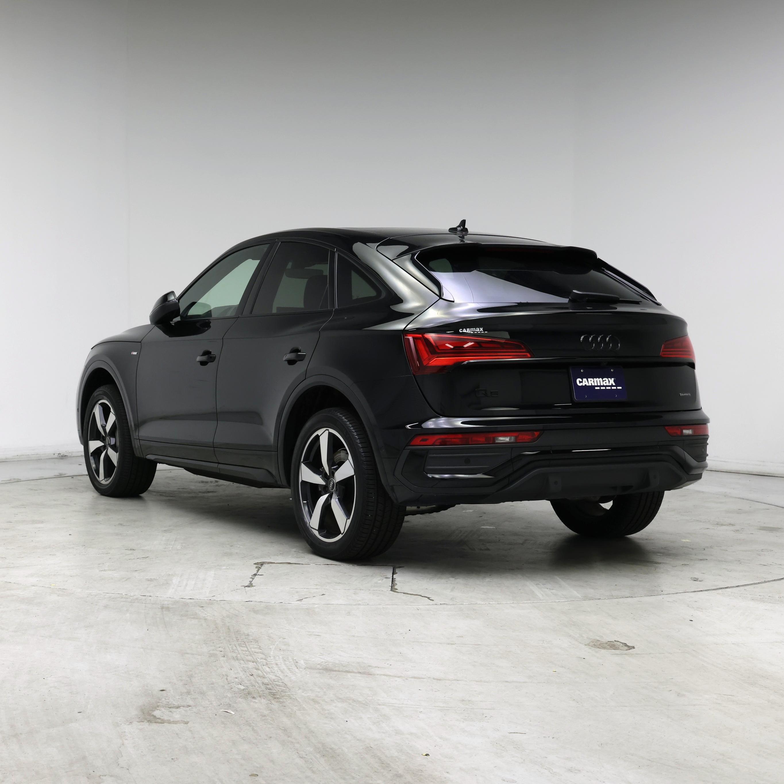 Thumbnail: 2023 Audi Q5 - 2