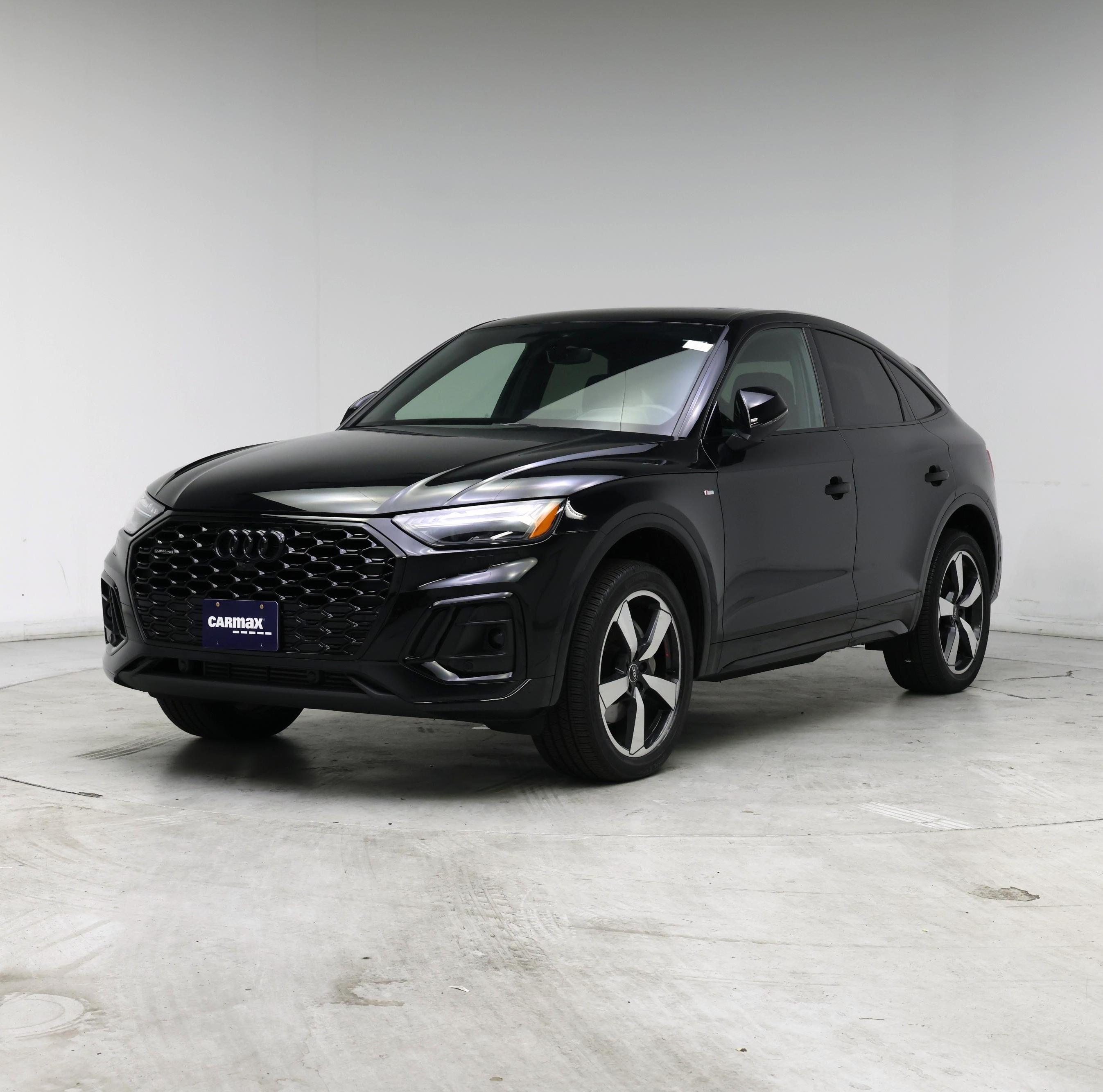 Thumbnail: 2023 Audi Q5 - 4