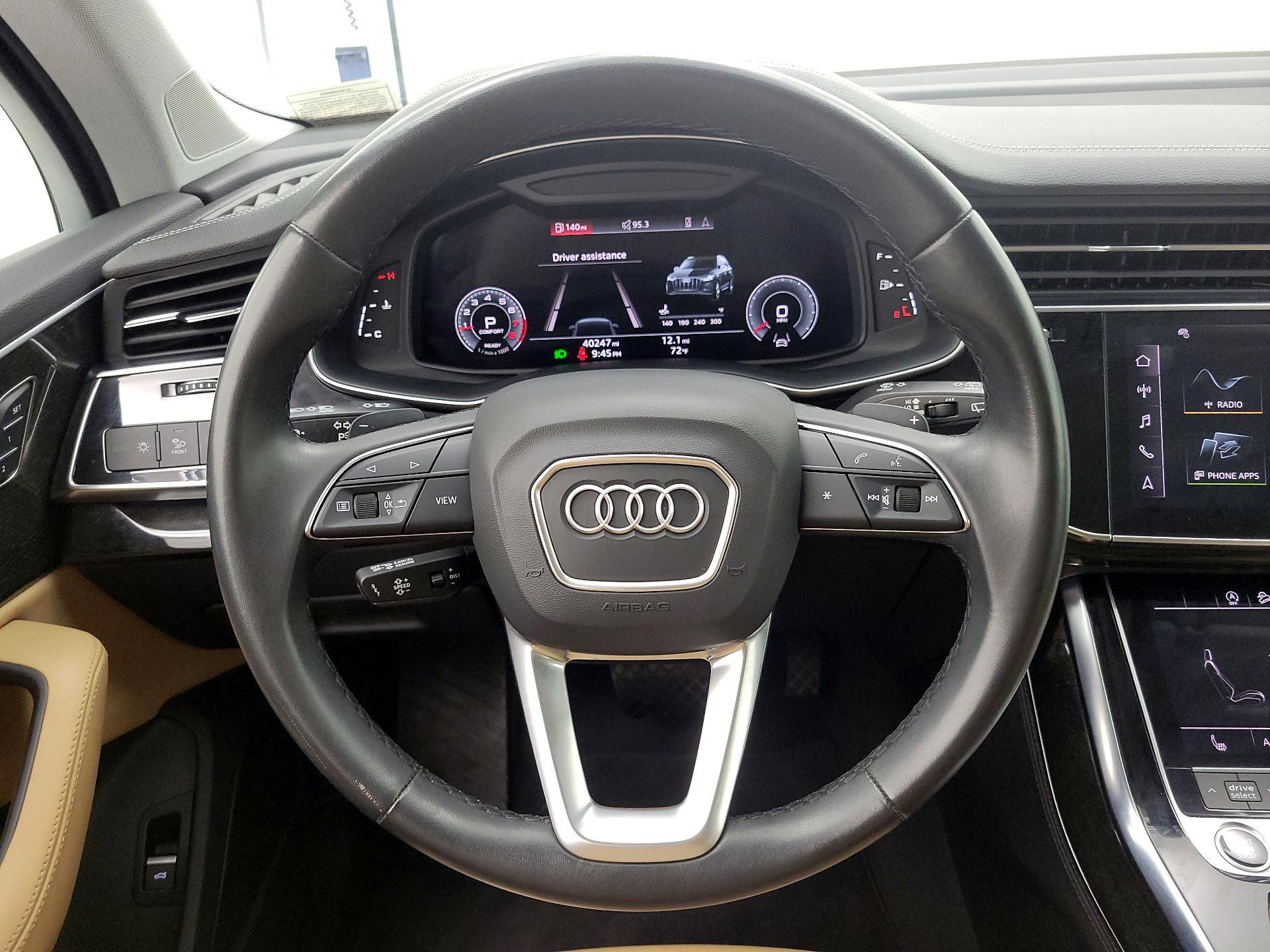Thumbnail: 2023 Audi Q7 - 10