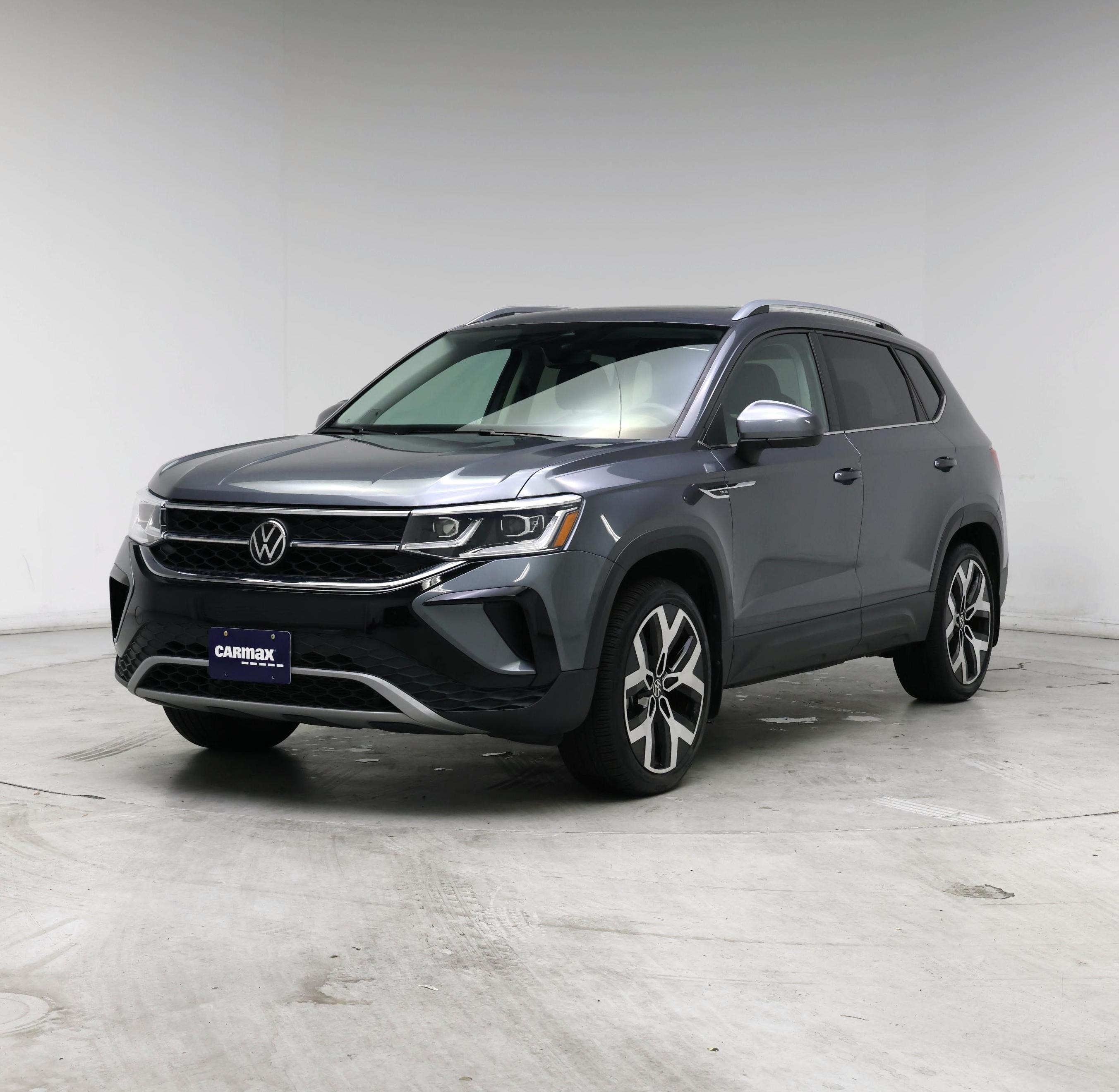 Thumbnail: 2023 Volkswagen Taos - 4