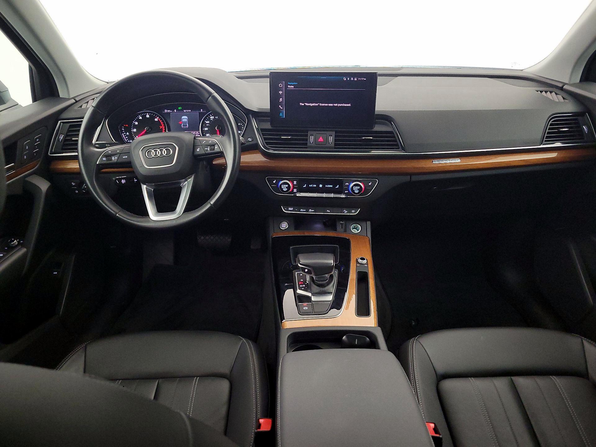 Thumbnail: 2023 Audi Q5 - 9