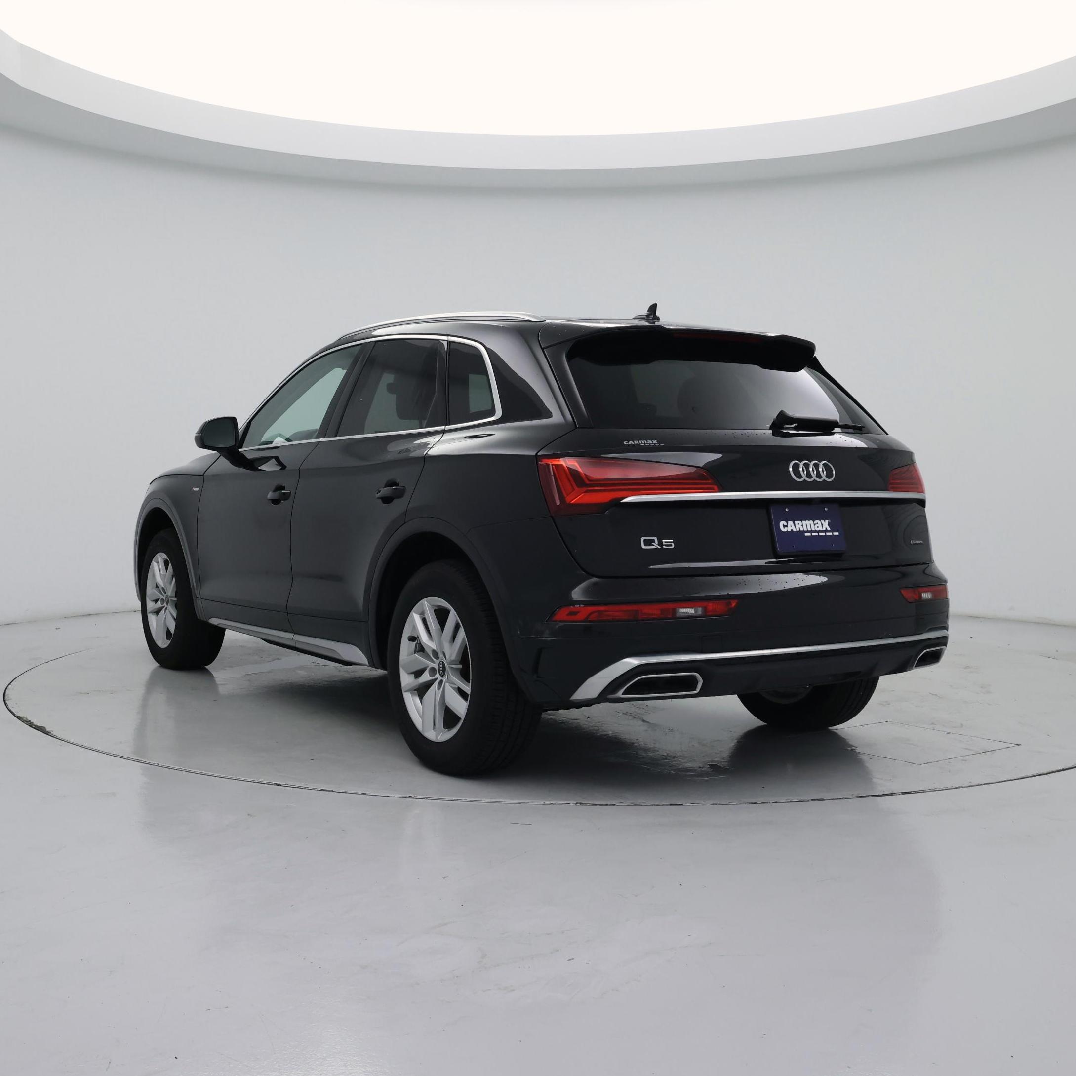 Thumbnail: 2023 Audi Q5 - 2