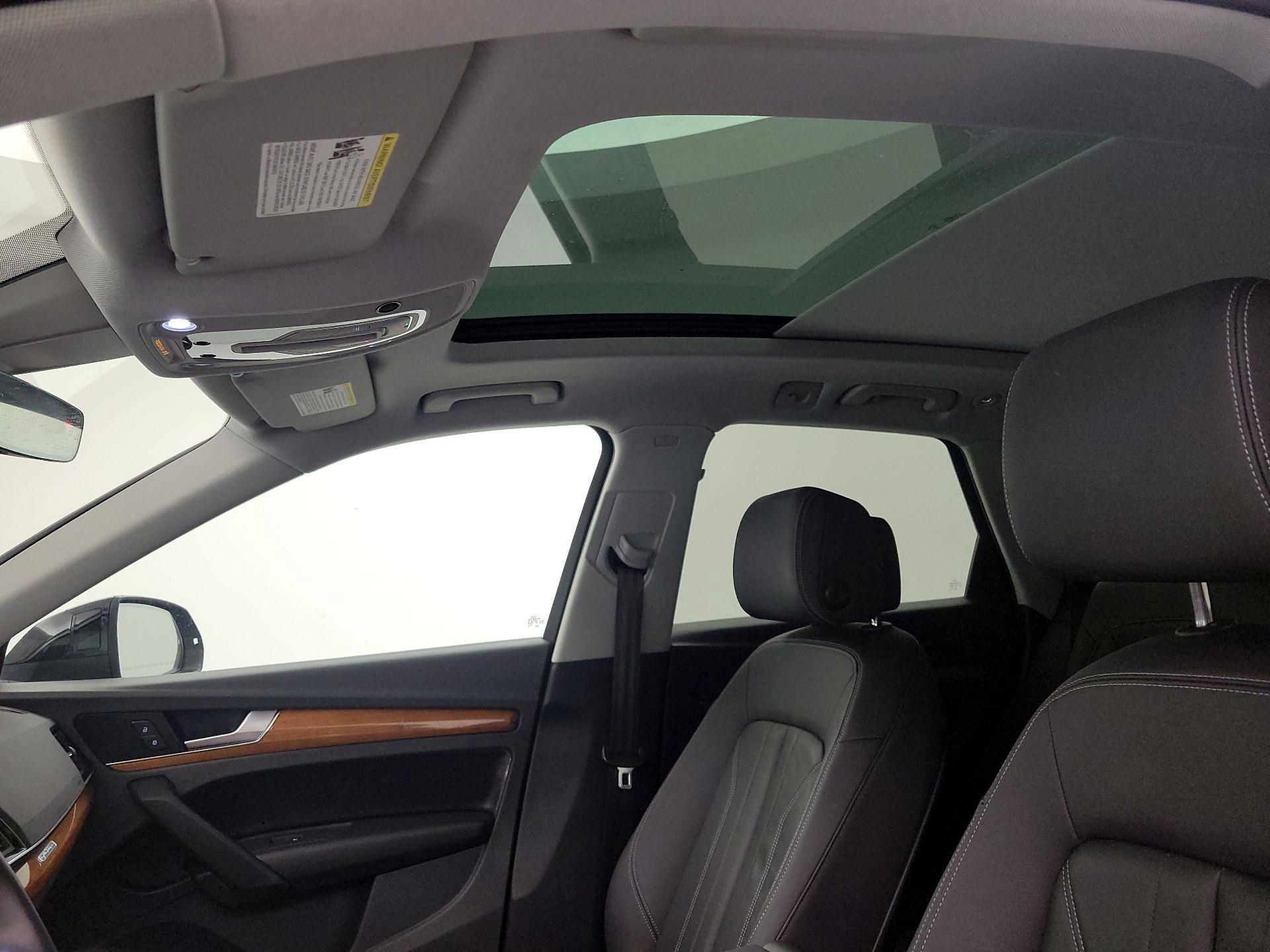 Thumbnail: 2023 Audi Q5 - 19