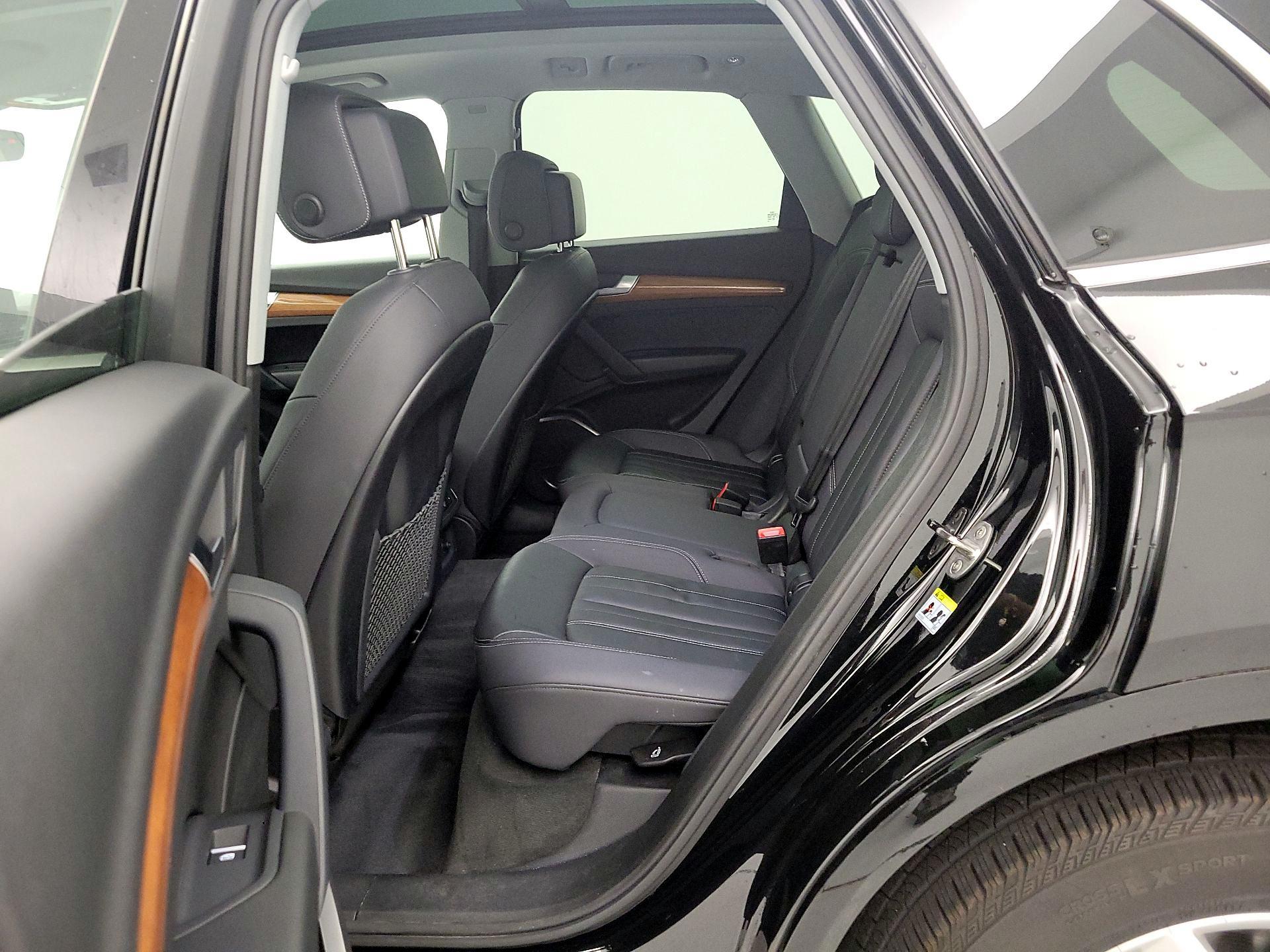 Thumbnail: 2023 Audi Q5 - 20