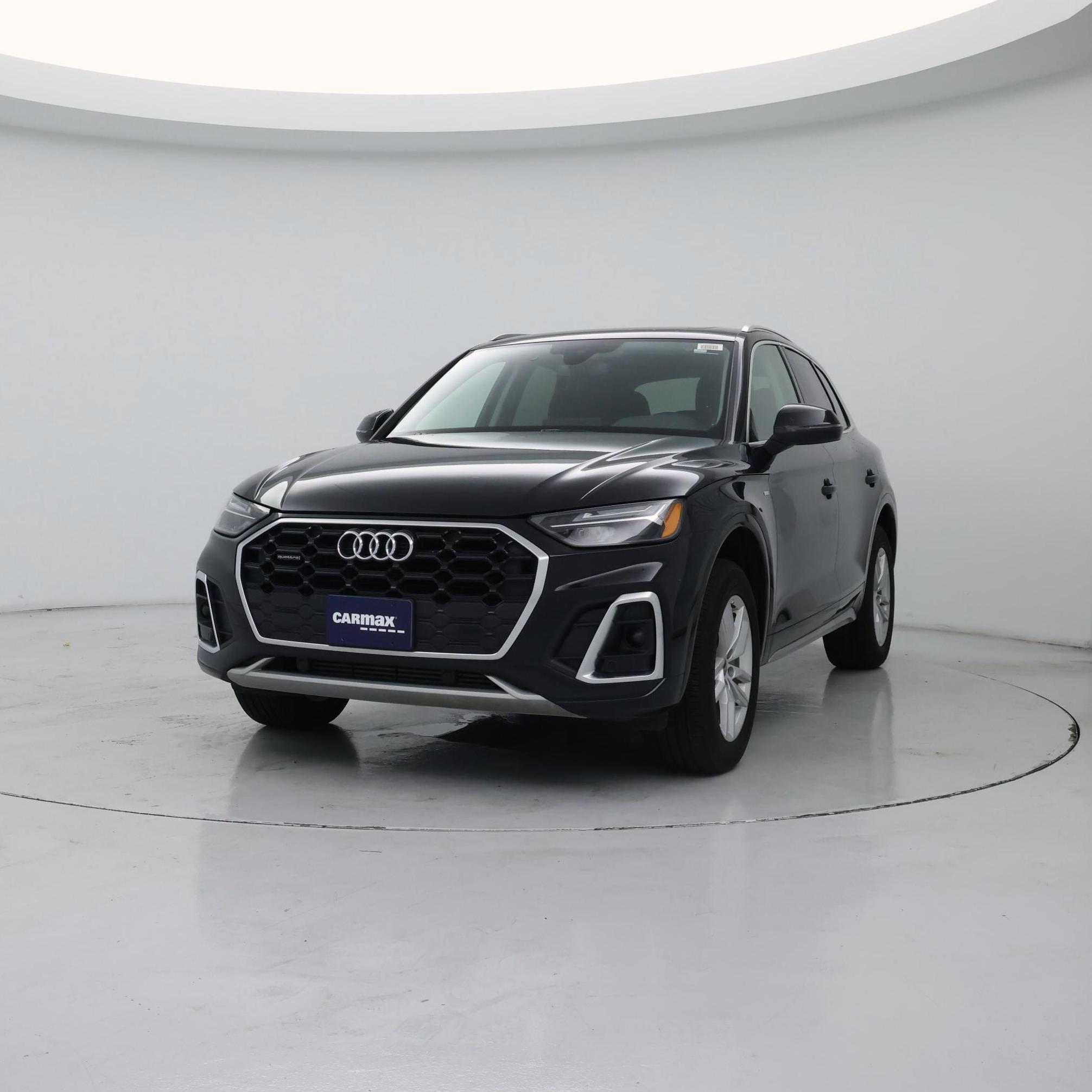 Thumbnail: 2023 Audi Q5 - 4