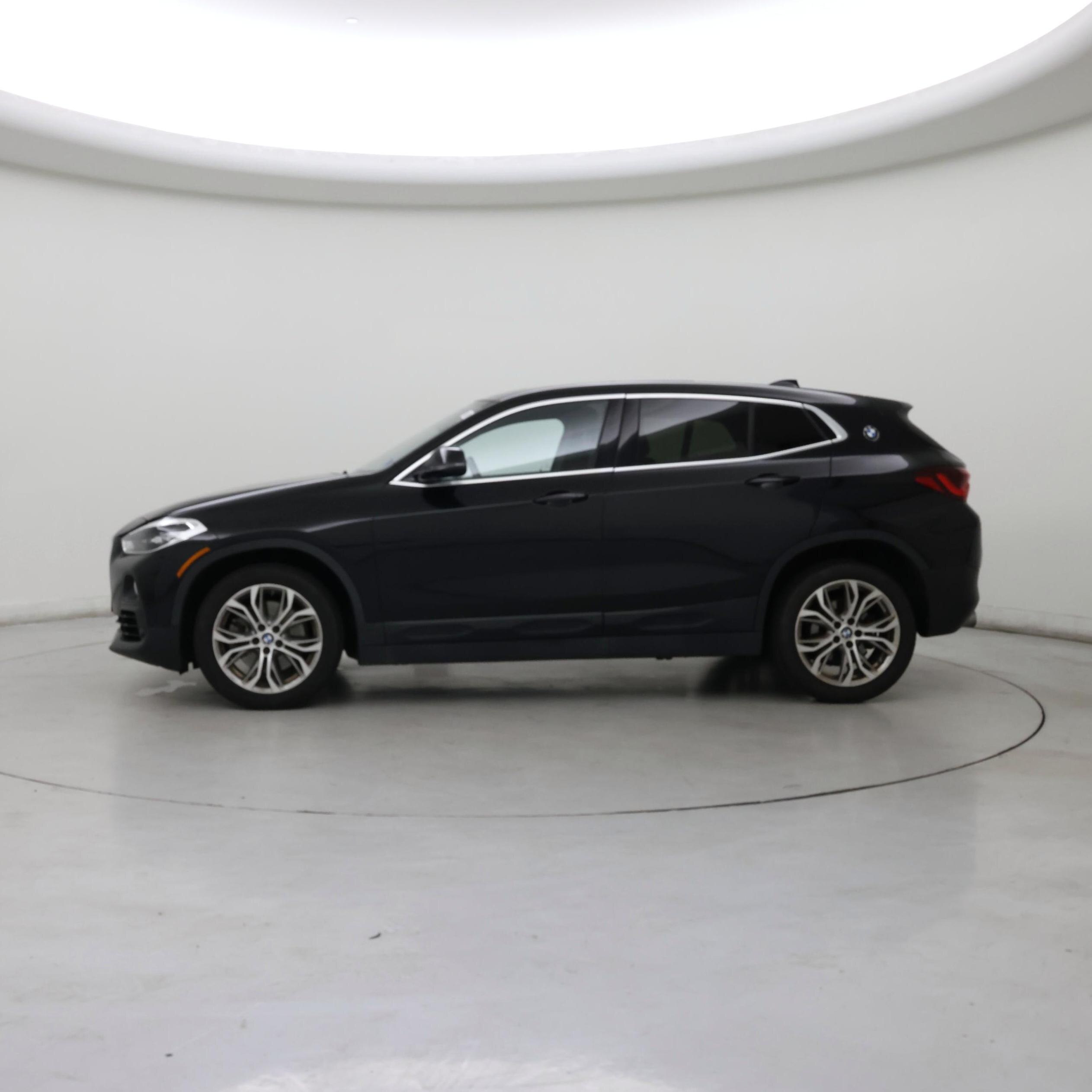 Thumbnail: 2020 BMW X2 - 3