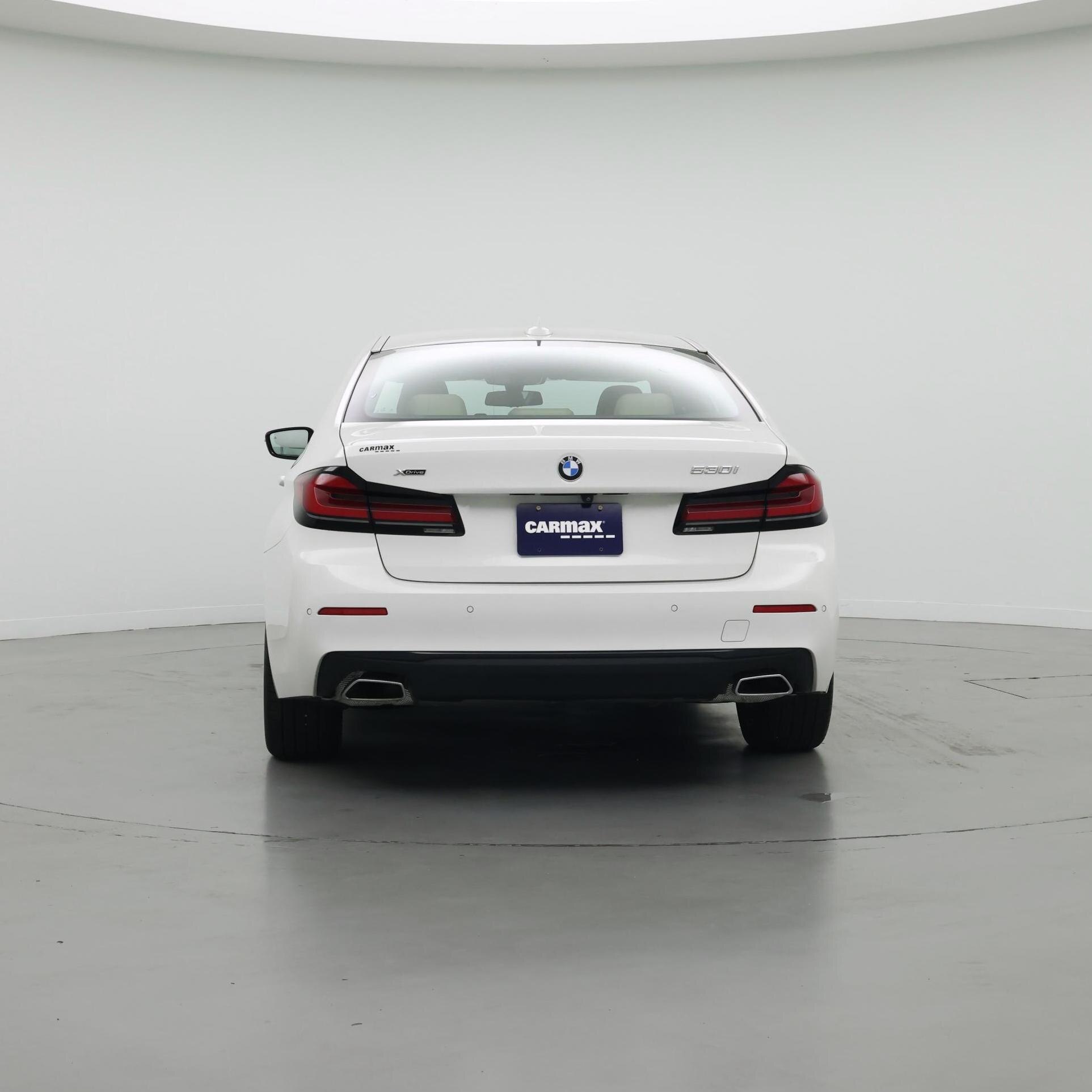 Thumbnail: 2023 BMW 5 Series - 6