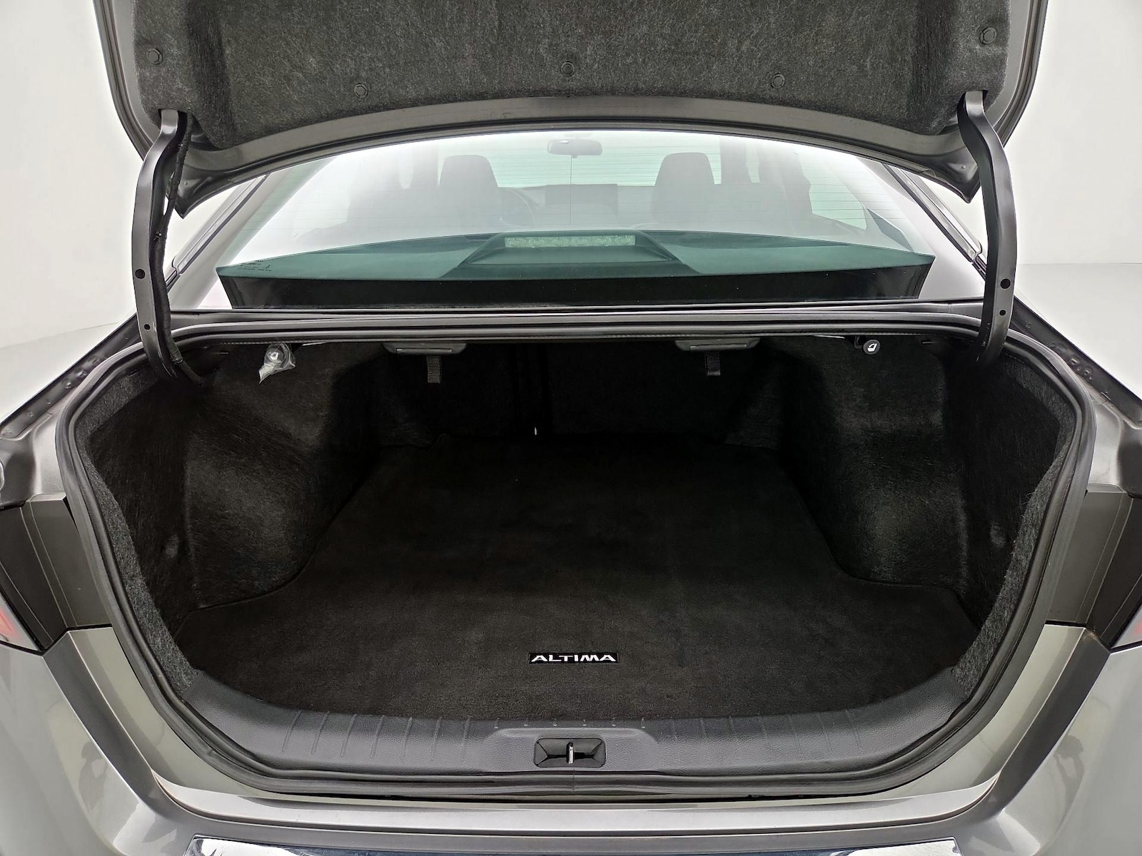 2023 Nissan Altima SL - Photo 23